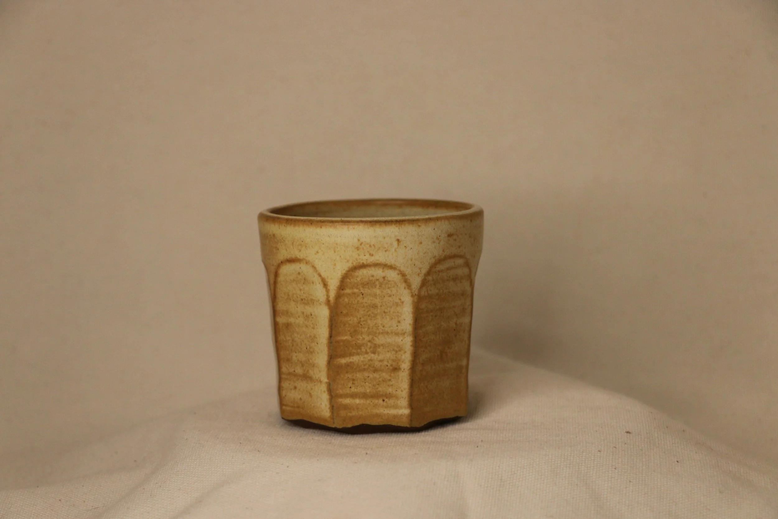 faceted shot glass- 16