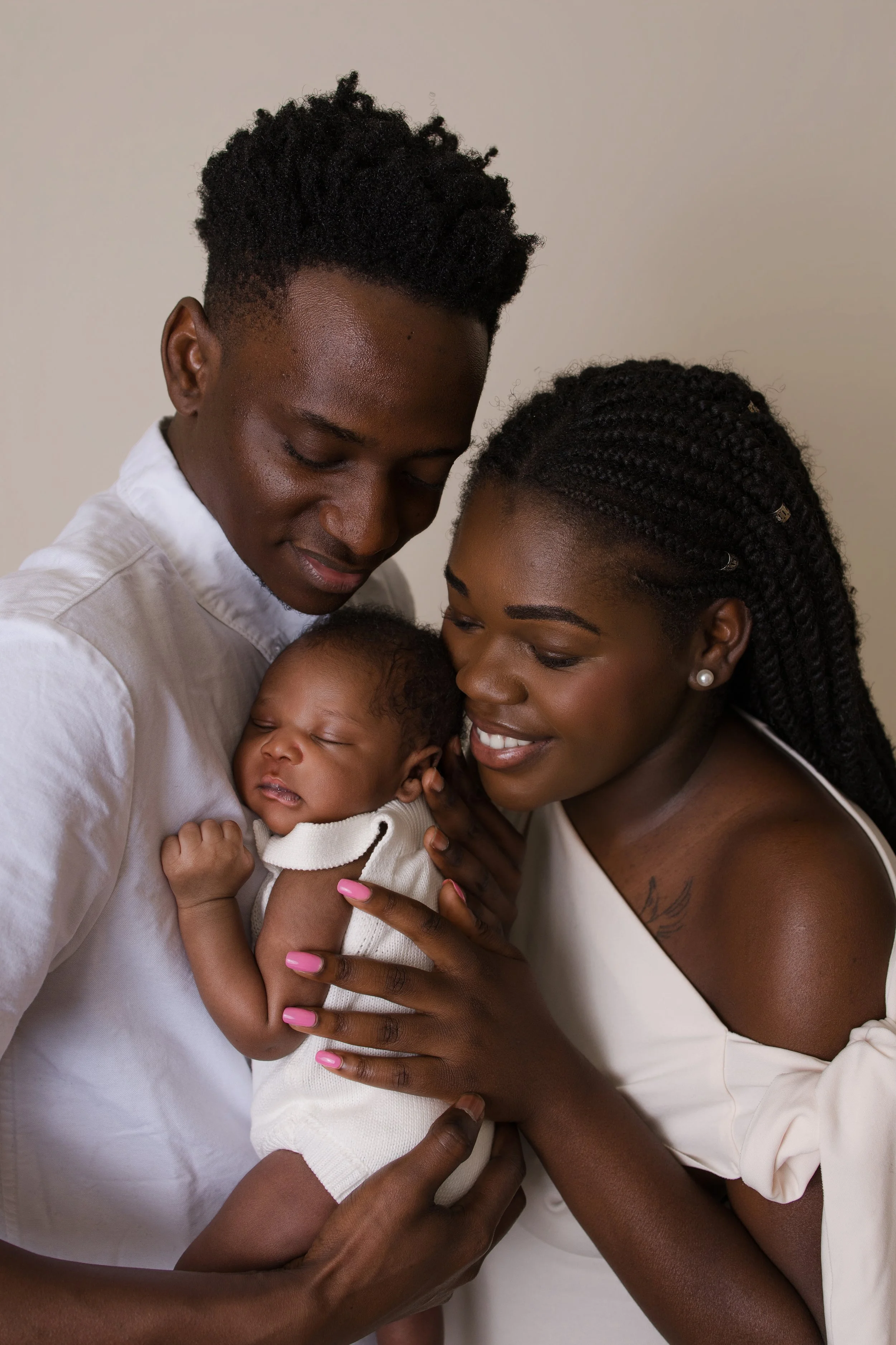 Bunch Photography What to wear for newborn photos Melbourne