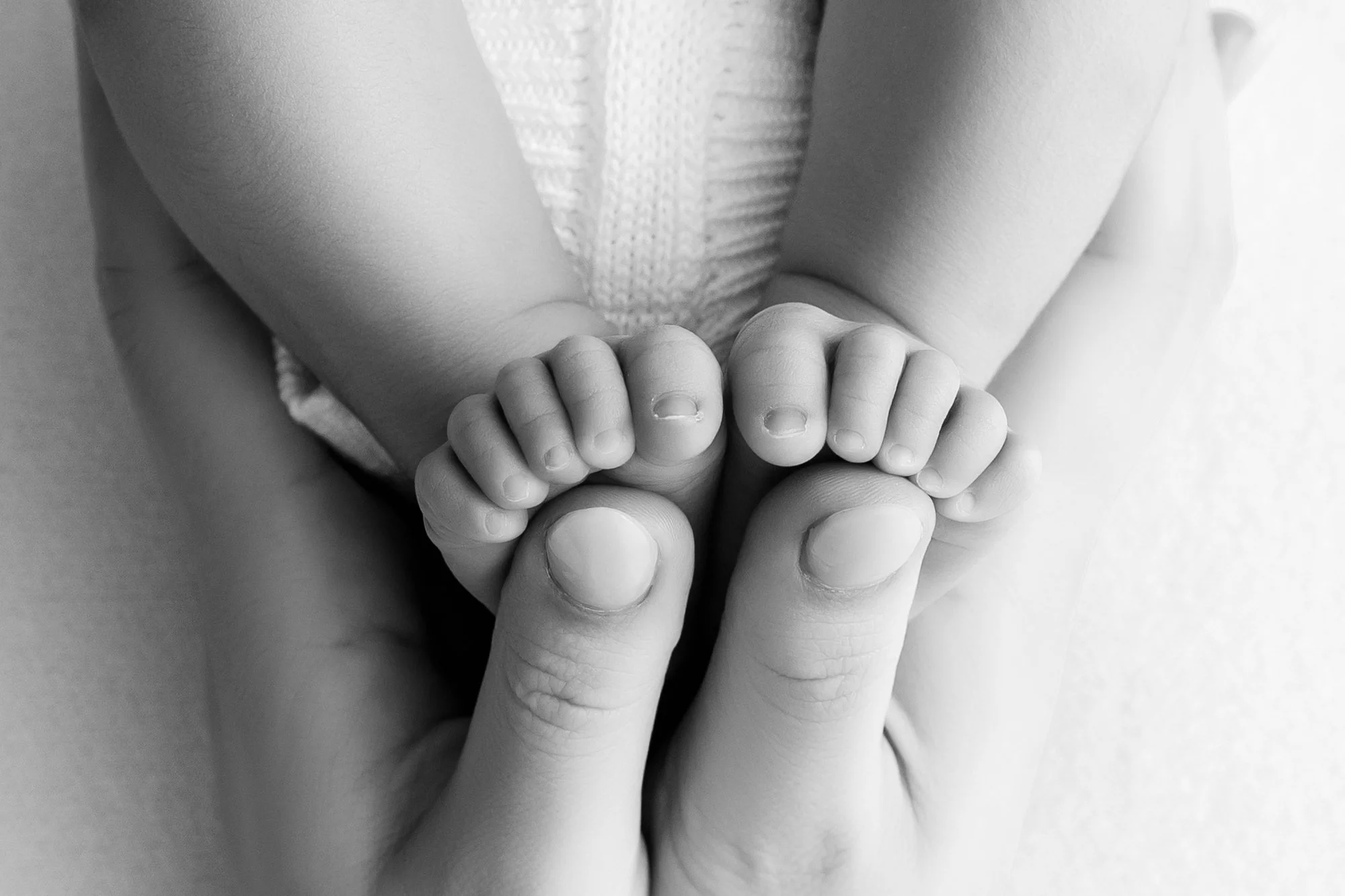 Can I Still Book Newborn Photos If My Baby Is Older Than 2 Weeks?