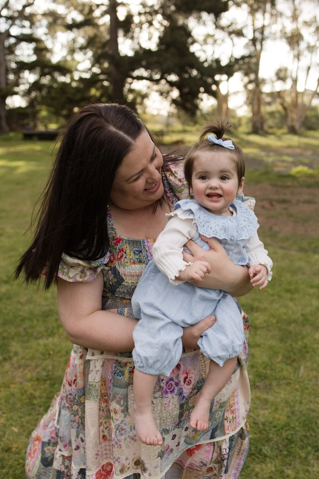 Mum and baby at a family photography session in Werribee. Newborn and family photographer Melbourne