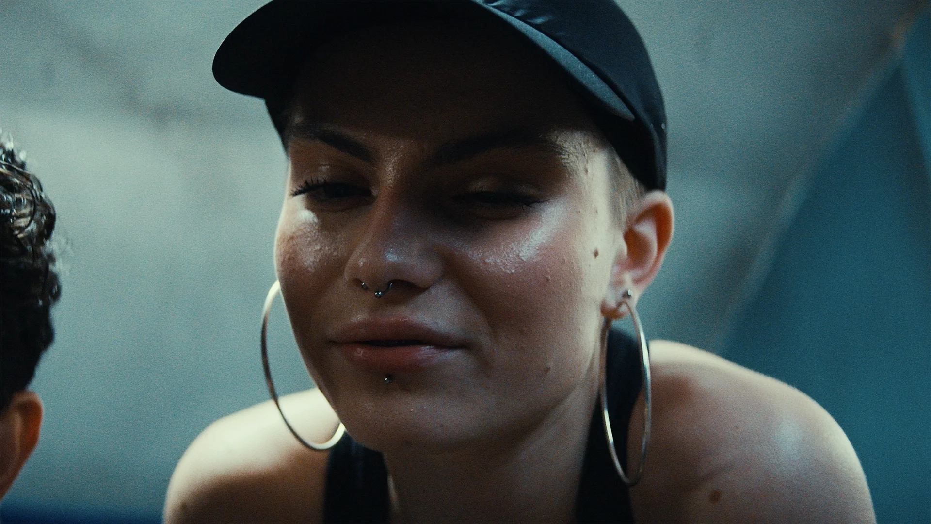 221122_SORARE_DC_16-9_3840x2160_422HQ.00_00_19_24.Still017 copy.webp