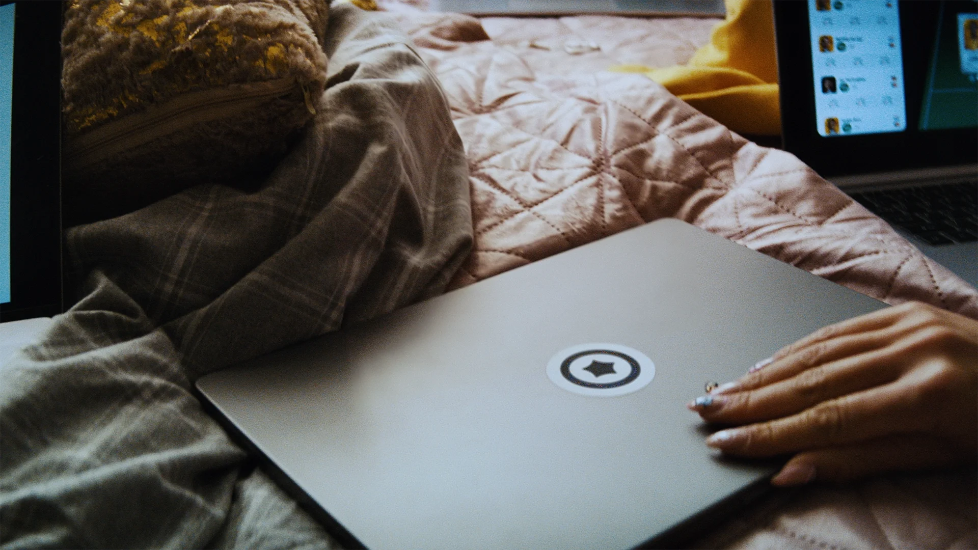 221122_SORARE_DC_16-9_3840x2160_422HQ.00_00_00_03.Still001 copy.webp