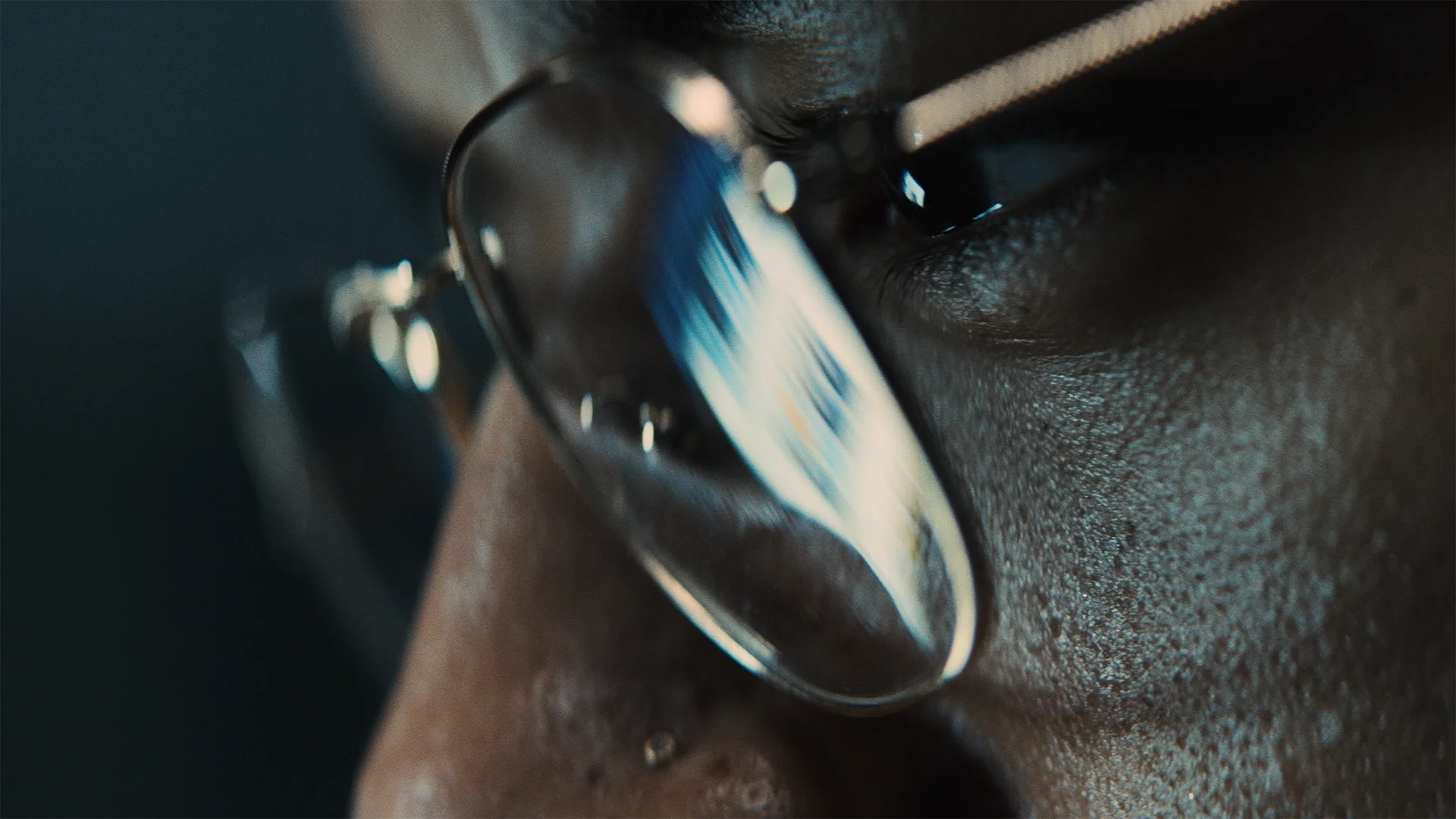 221122_SORARE_DC_16-9_3840x2160_422HQ.00_00_31_15.Still027 copy.webp