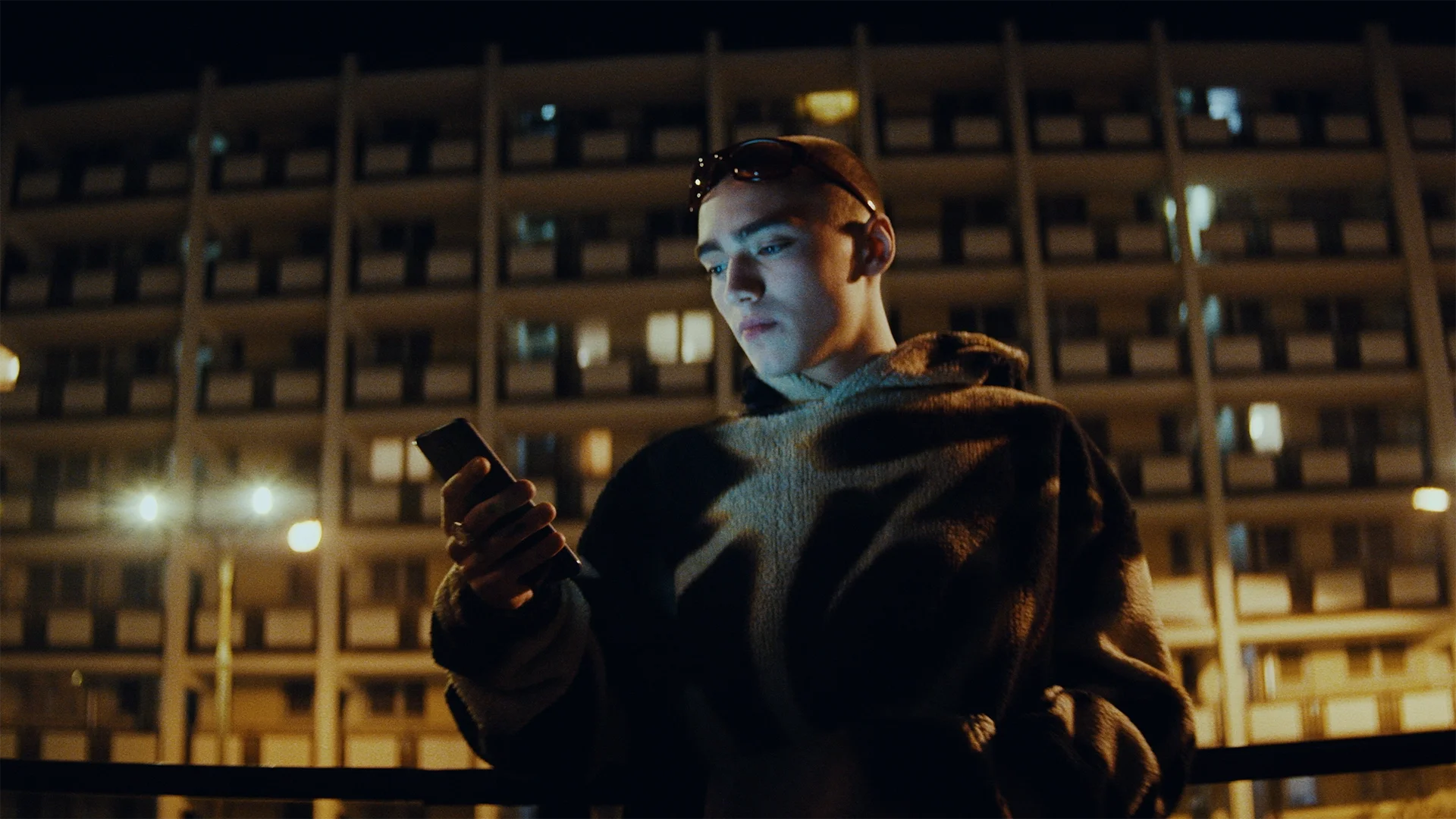 221122_SORARE_DC_16-9_3840x2160_422HQ.00_00_54_03.Still055 copy.webp