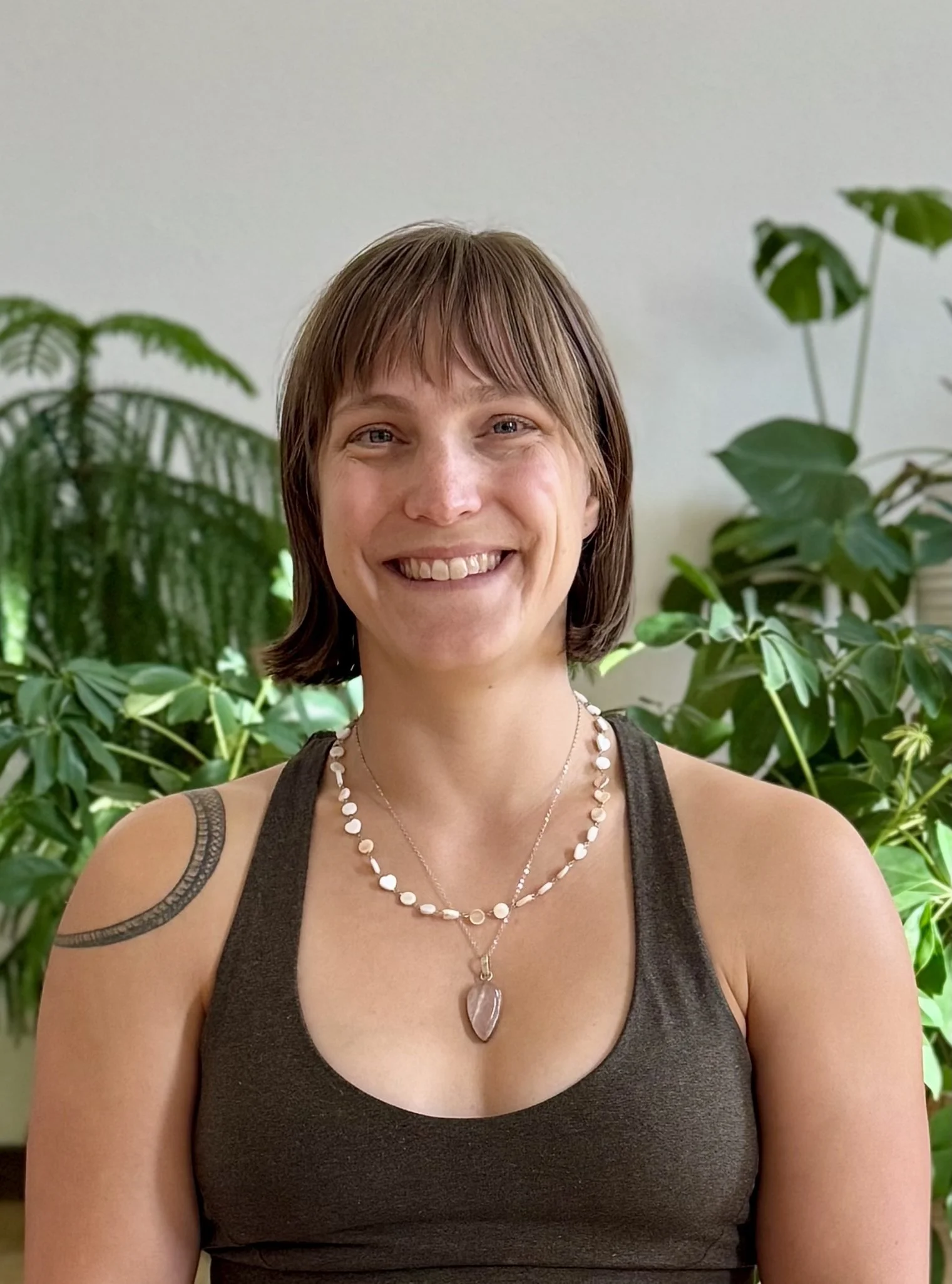 postpartum doula ready to serve and nourish moms after birth