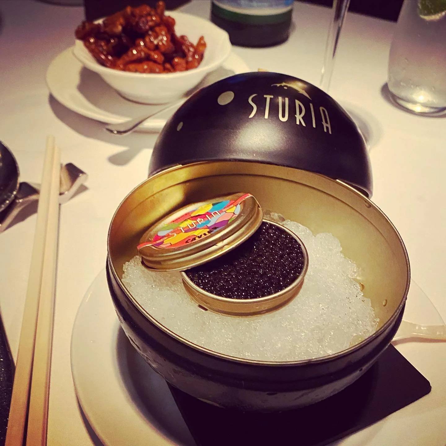 Dinner in HK- Oscietra caviar, production of Gueldenstaedtil sturgeons condenses marine savours with a touch of dried fruit, firm golden brown eggs,delicate flavour.
Minimal salt, with no briny flavor, nice taste of the ocean finish.
@caviarsturia  #