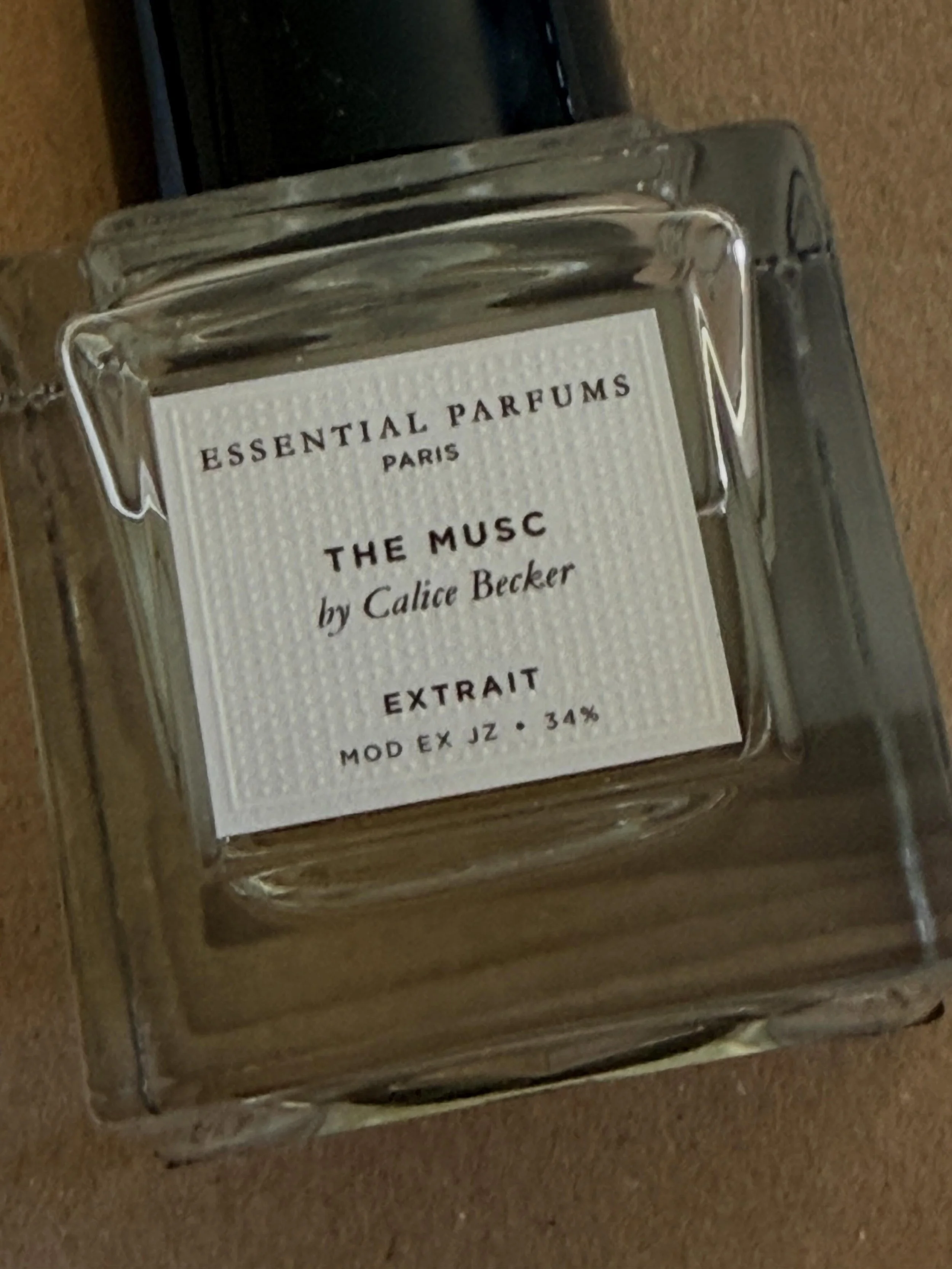 @essential.parfums 
RAGRANCE NAME

The Musc Extrait

HOUSE
Essential Parfums

CONCENTRATION
Extrait de Parfum
  PERFUMER
Calice Becker

COLLECTION
Essential Parfums Extraits Collection

Key Accords

* Musk
* Warm Spices
* Ambrofix&trade;
* Sandalwood