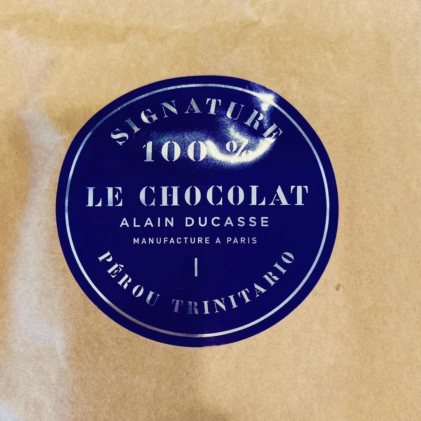 100 % distinguished only by the flavor of terroir, beans and roasting @lechocolatalainducasse #chocolate
