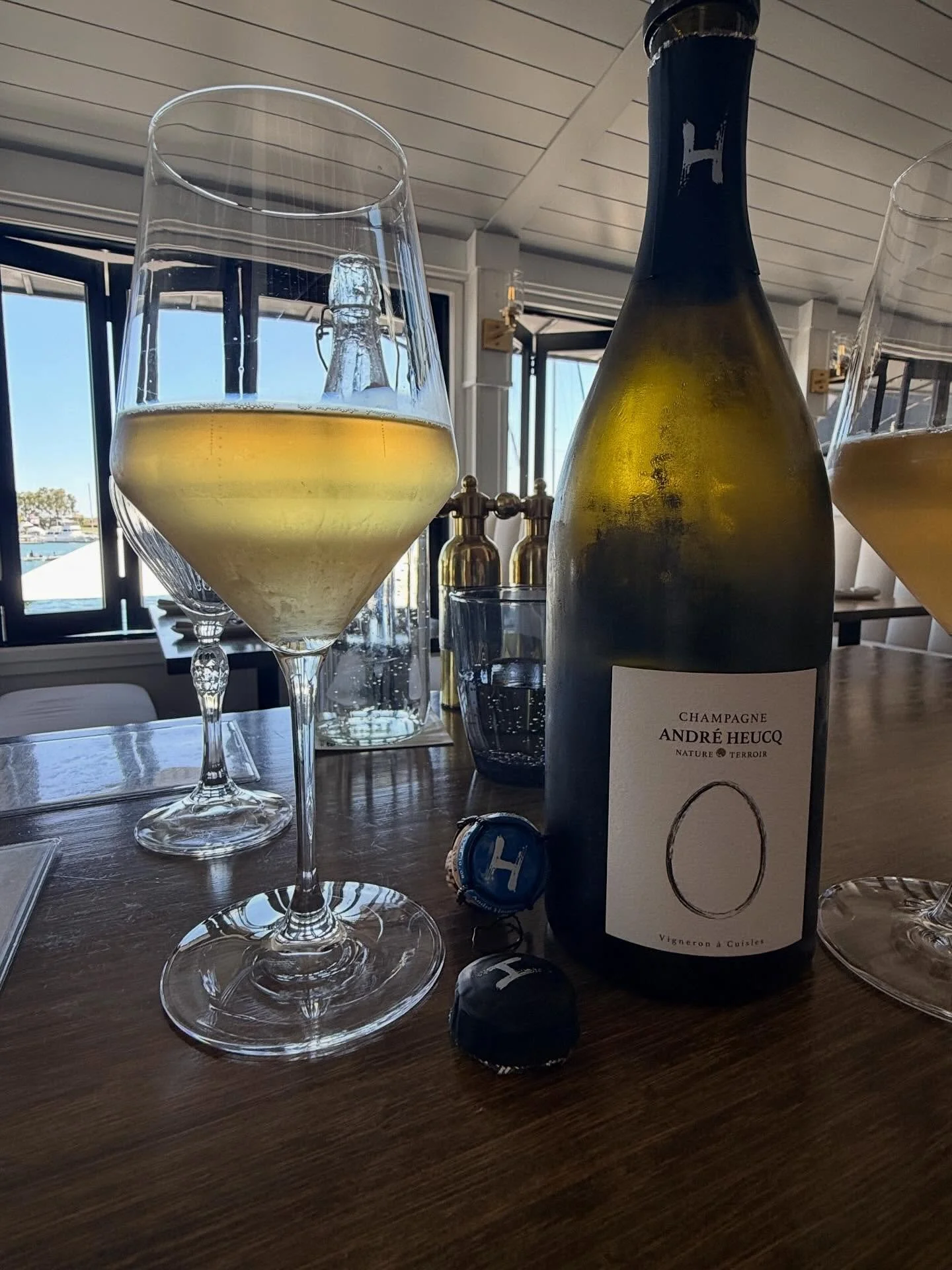 @champagneandreheucq 

Producer: Andr&eacute; Heucq Champagne

Producer Type: R&eacute;coltant Manipulant (RM) &ndash; Grower Champagne

Location: Cuisles, Vall&eacute;e de la Marne, Champagne, France
Name: O Brut Nature

Collection: Nature &amp; Ter