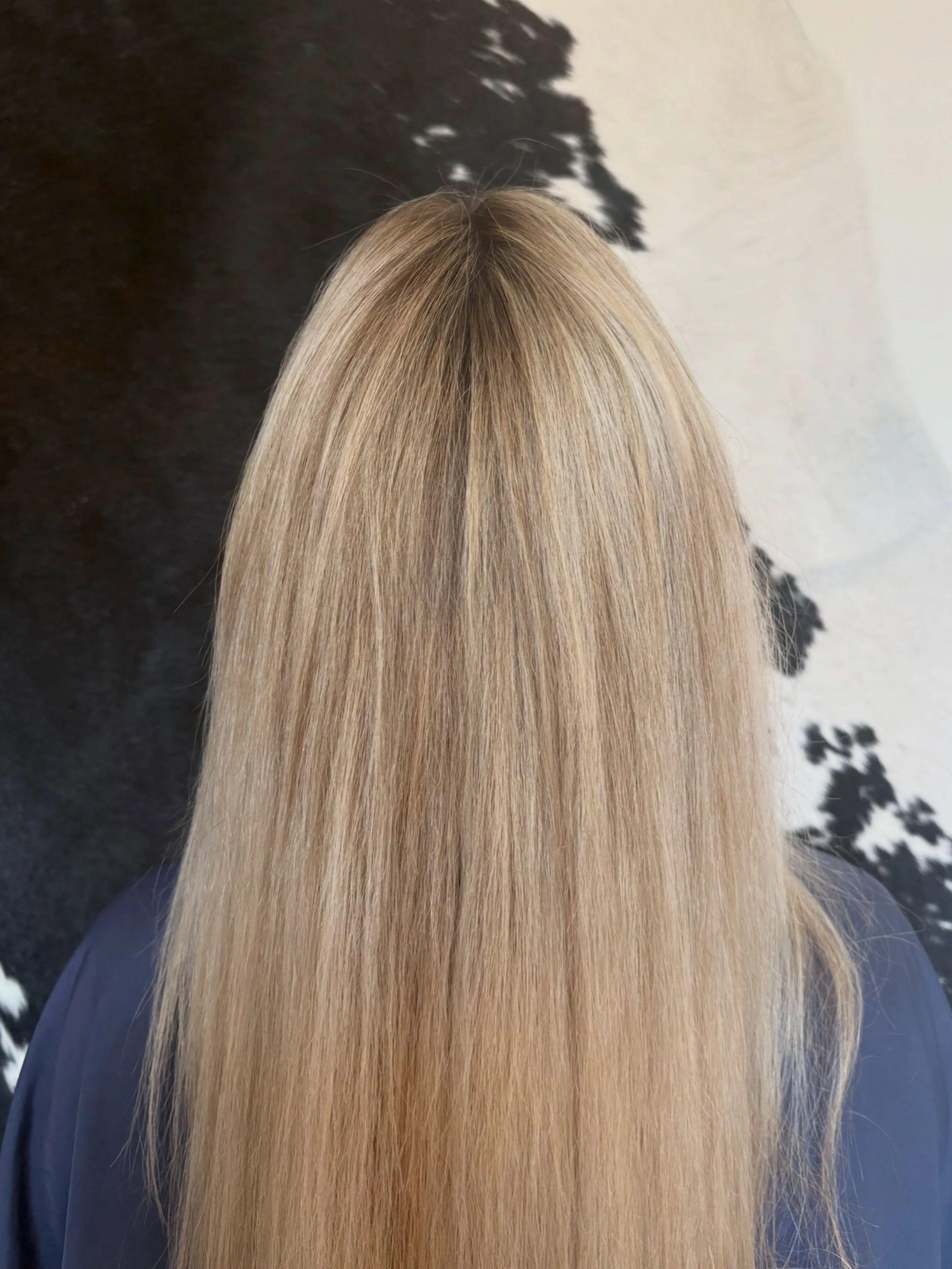 Born to be blonde⚡️

I loved working with this lovely lady 🖤 She came in feeling like her cut wasn&rsquo;t working for her anymore and wanting to feel different not darker, warmer, or cooler&hellip; just refreshed while still feeling like herself. W