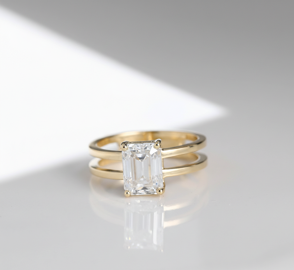 Geometric Harmony, The Emerald Solitaire with Split Double Band