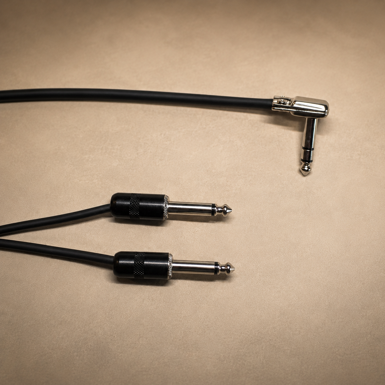 cleanline-insert-cable-03-img-0085-edited.png