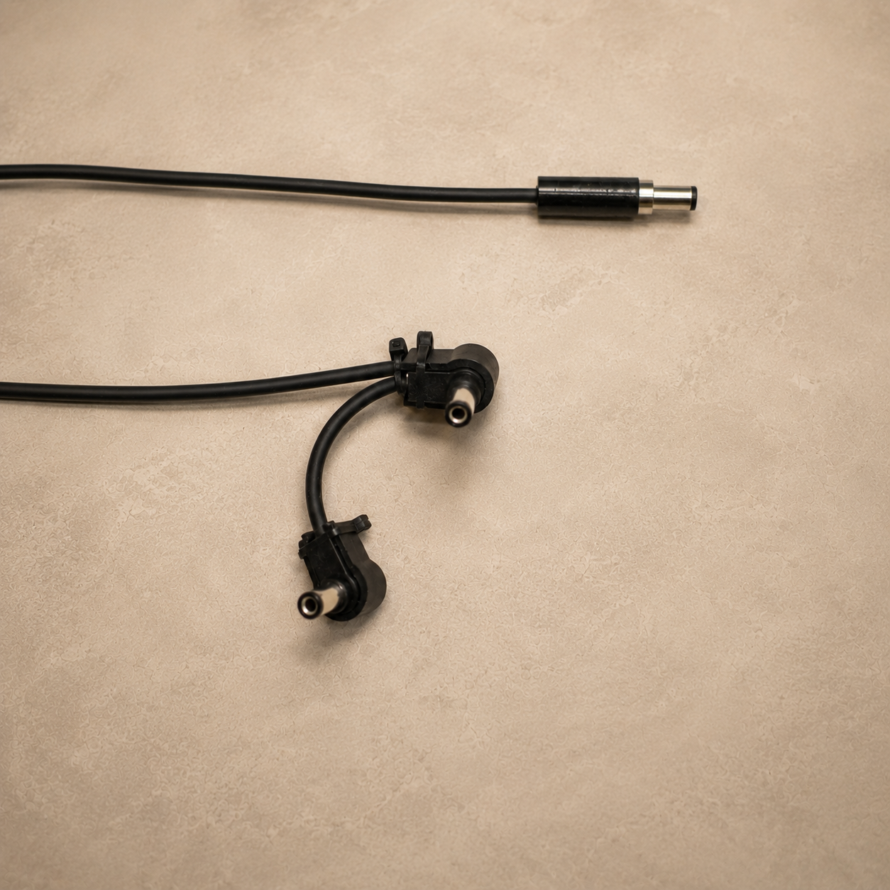 cleanline-power-cable-06-img-0095-edited.png