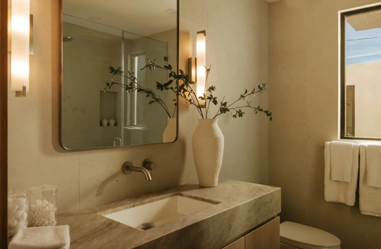 Bathroom 2.jpg