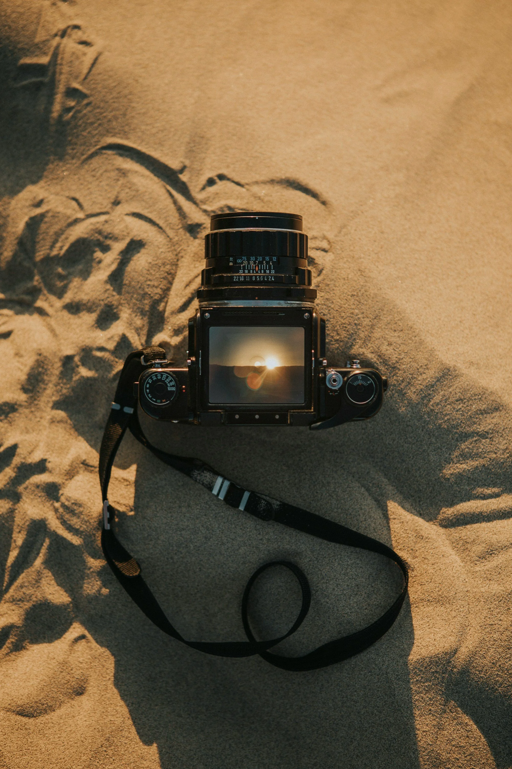 curated-lifestyle-3bMShU9-dRA-unsplash.jpg