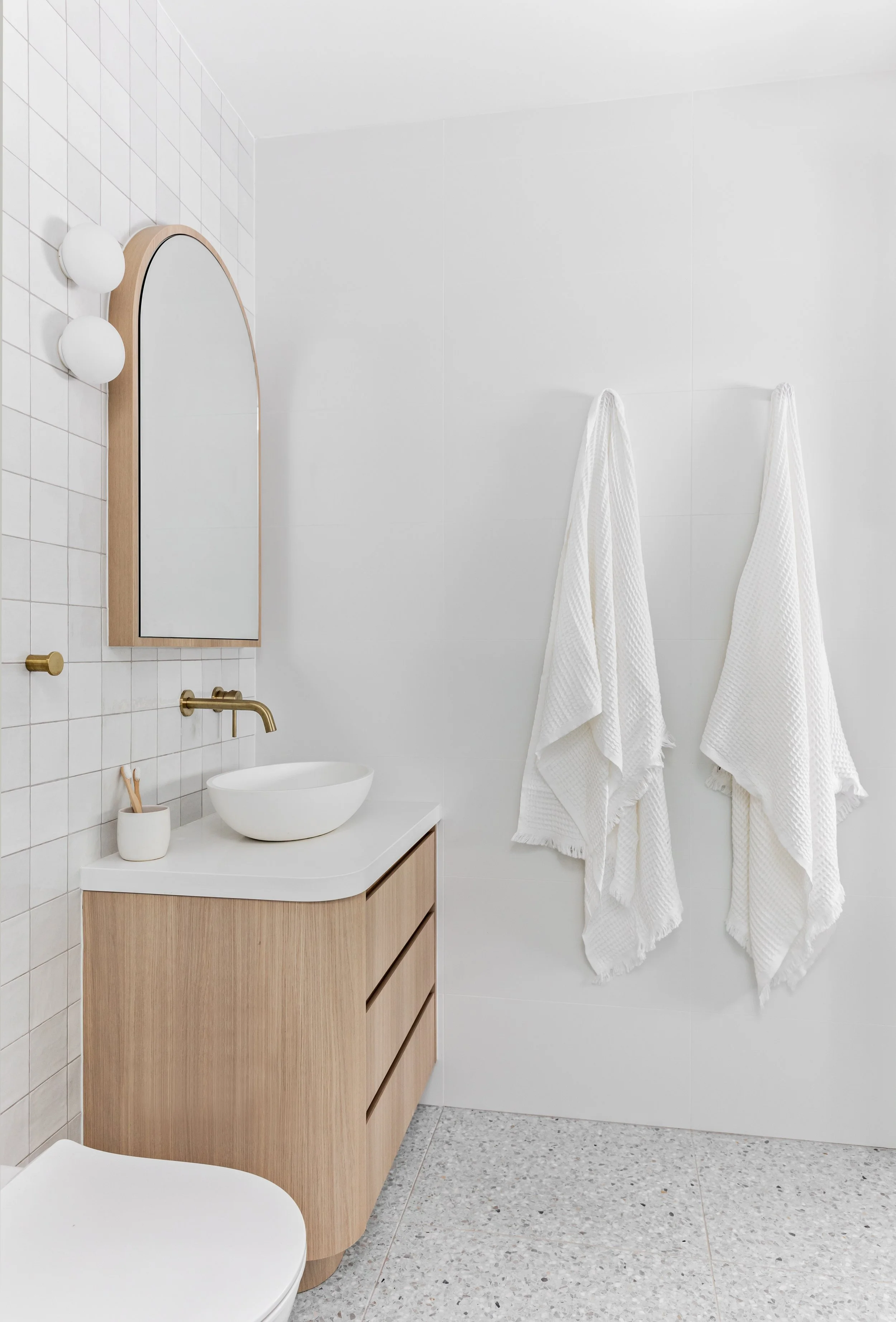 Forest Lodge Bathroom 4.jpg