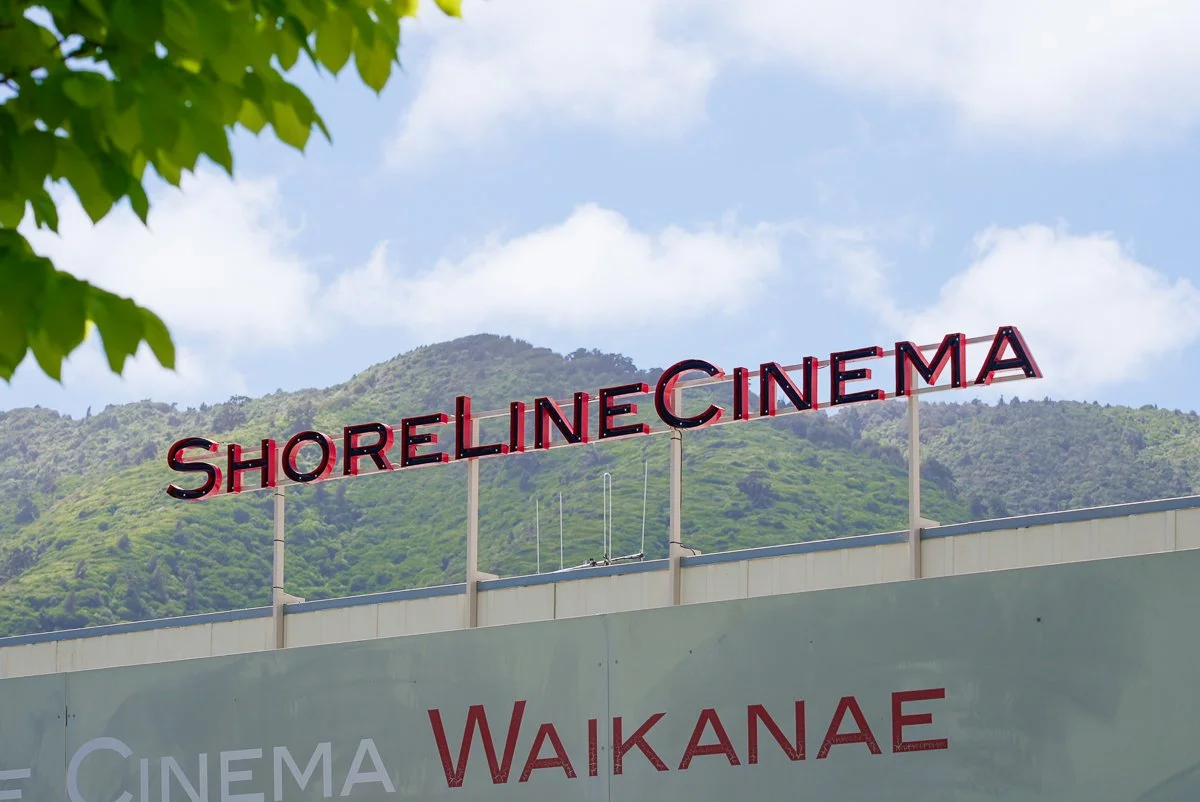 Waikanae Wanderings: Shoreline Cinema