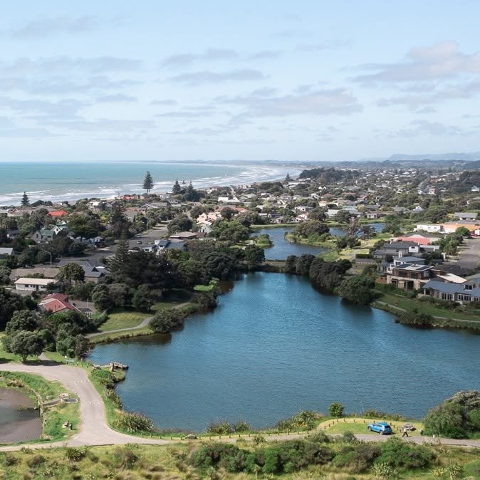 Waikanae Wanderings: Waimanu Lagoons Reserve