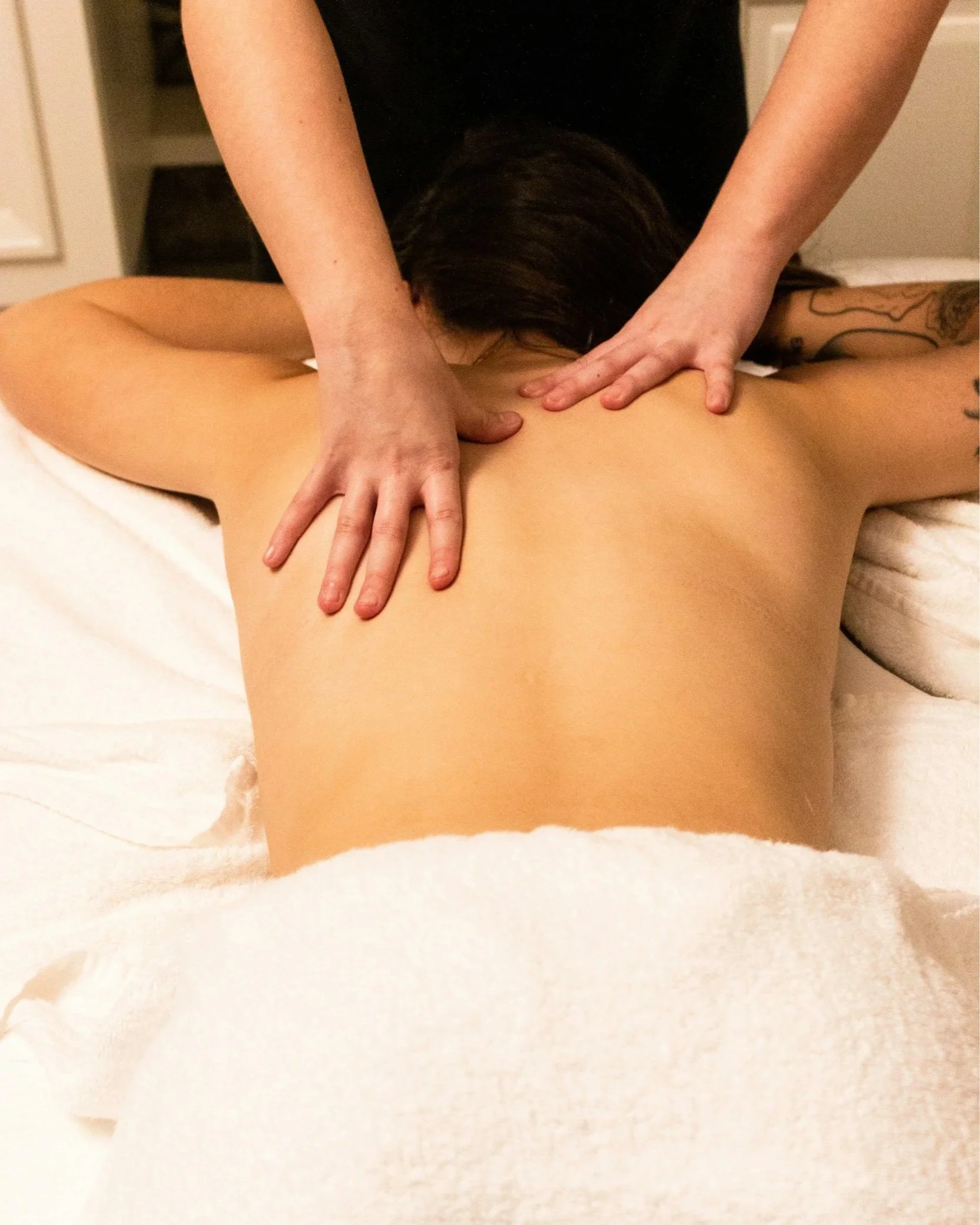 Hands-on neck pain treatment helping reduce tension, improve movement, and restore comfort at LifeState Clinic in Nelson.