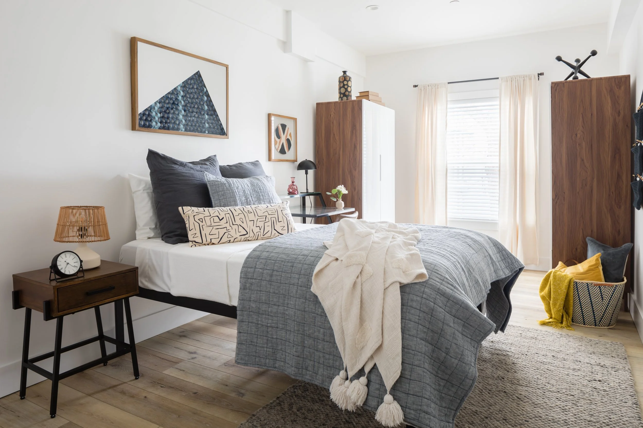 2225 Hearst 2nd floor 10.jpg