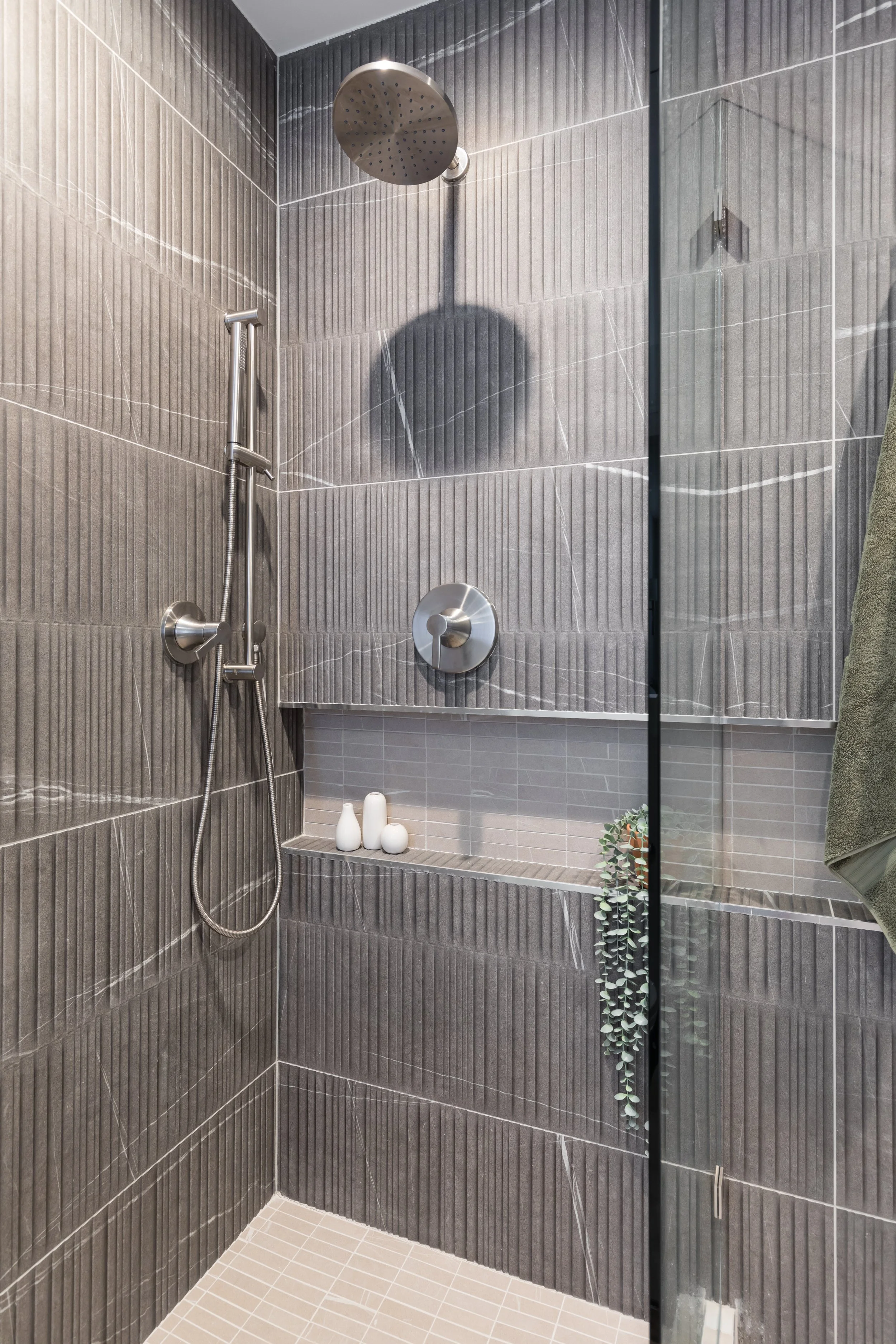 254 Tamarisk for TDC (Peter Lyons) 14 (1).jpg