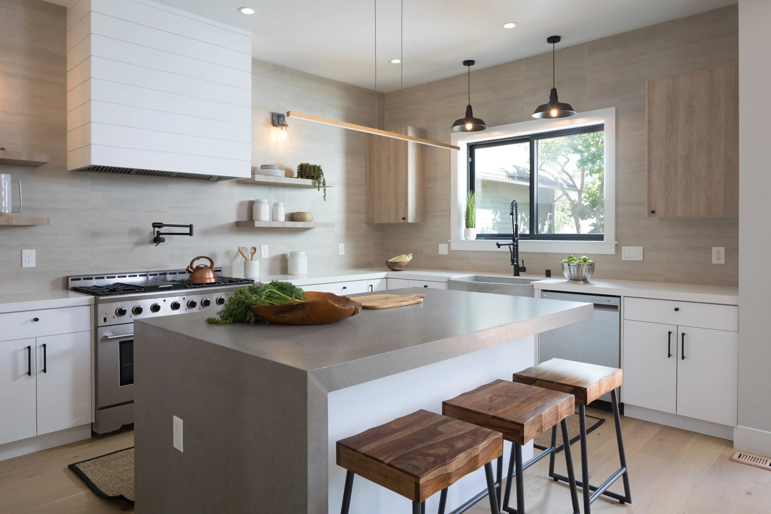 5577 Lawton Ave 28_Final.jpg