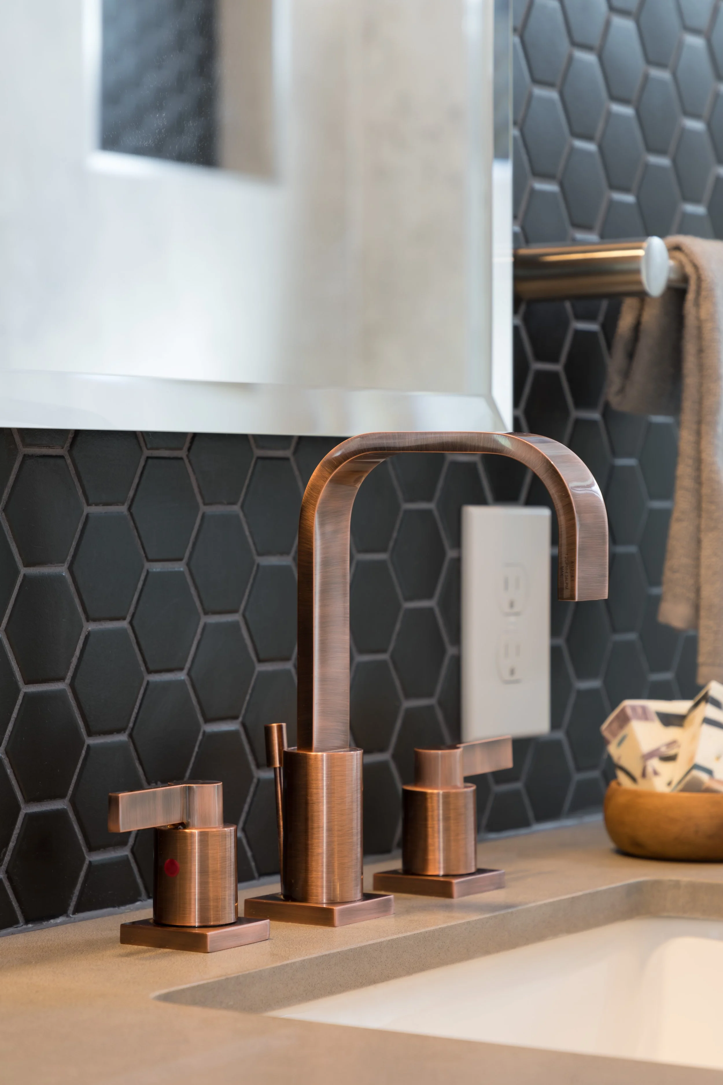 575 62nd 34_Final.jpg