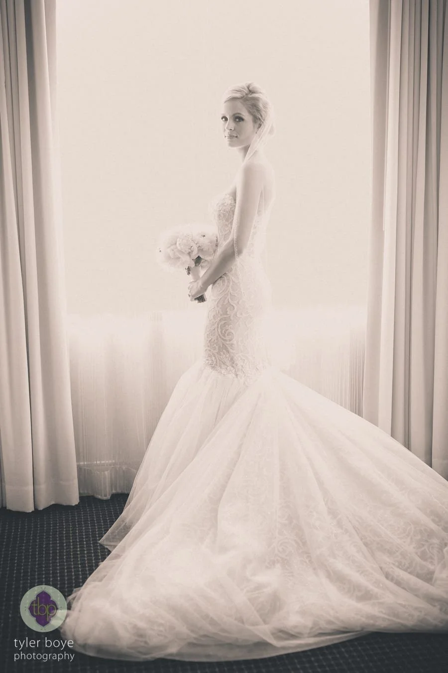 Tendenza.OliviaJustin.Wedding.tylerboye-03.jpg