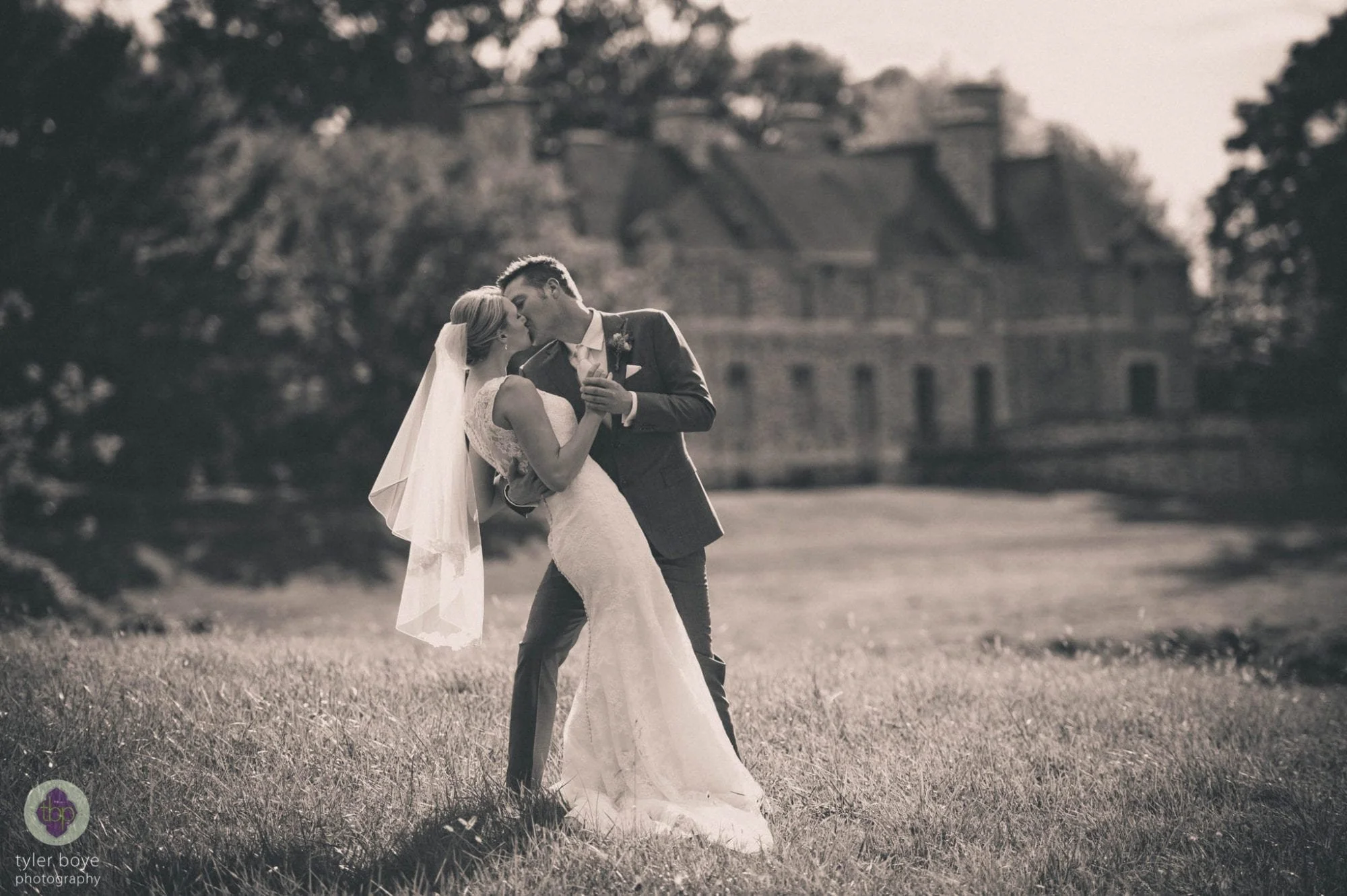 GreenvilleCountryClub.MaggieNate.Wedding.tylerboye-21.jpg