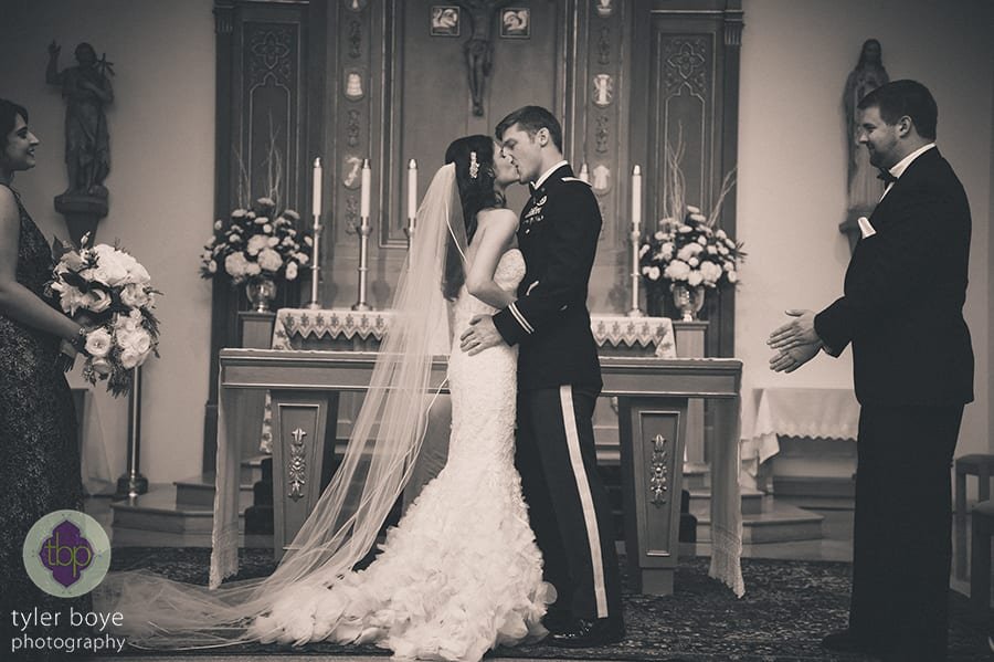 TheRylandInn.AlexMatt.Wedding.tylerboye11-1.jpg
