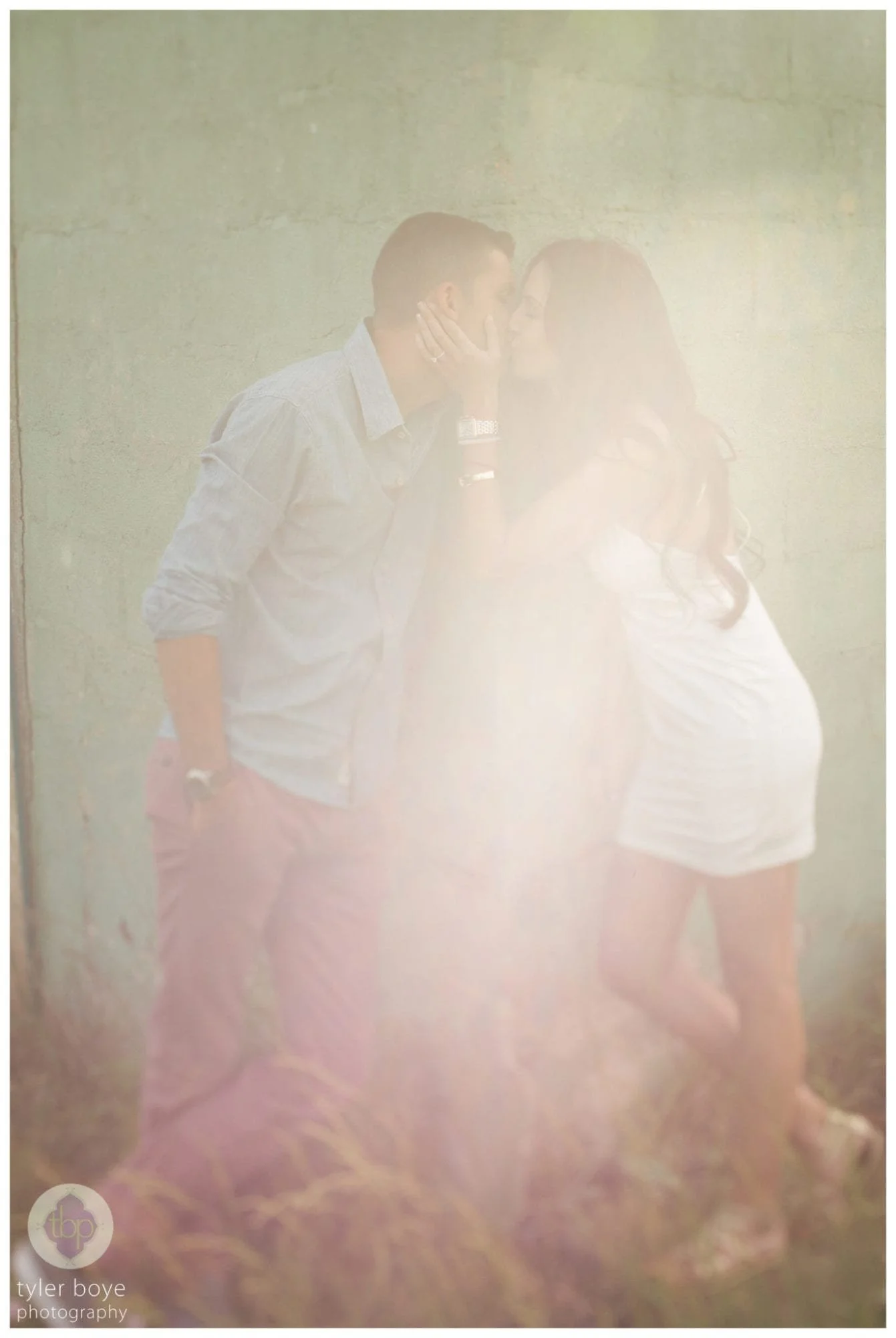 Chalfont.AshleyTodd.Engagement.tylerboye-04.jpg