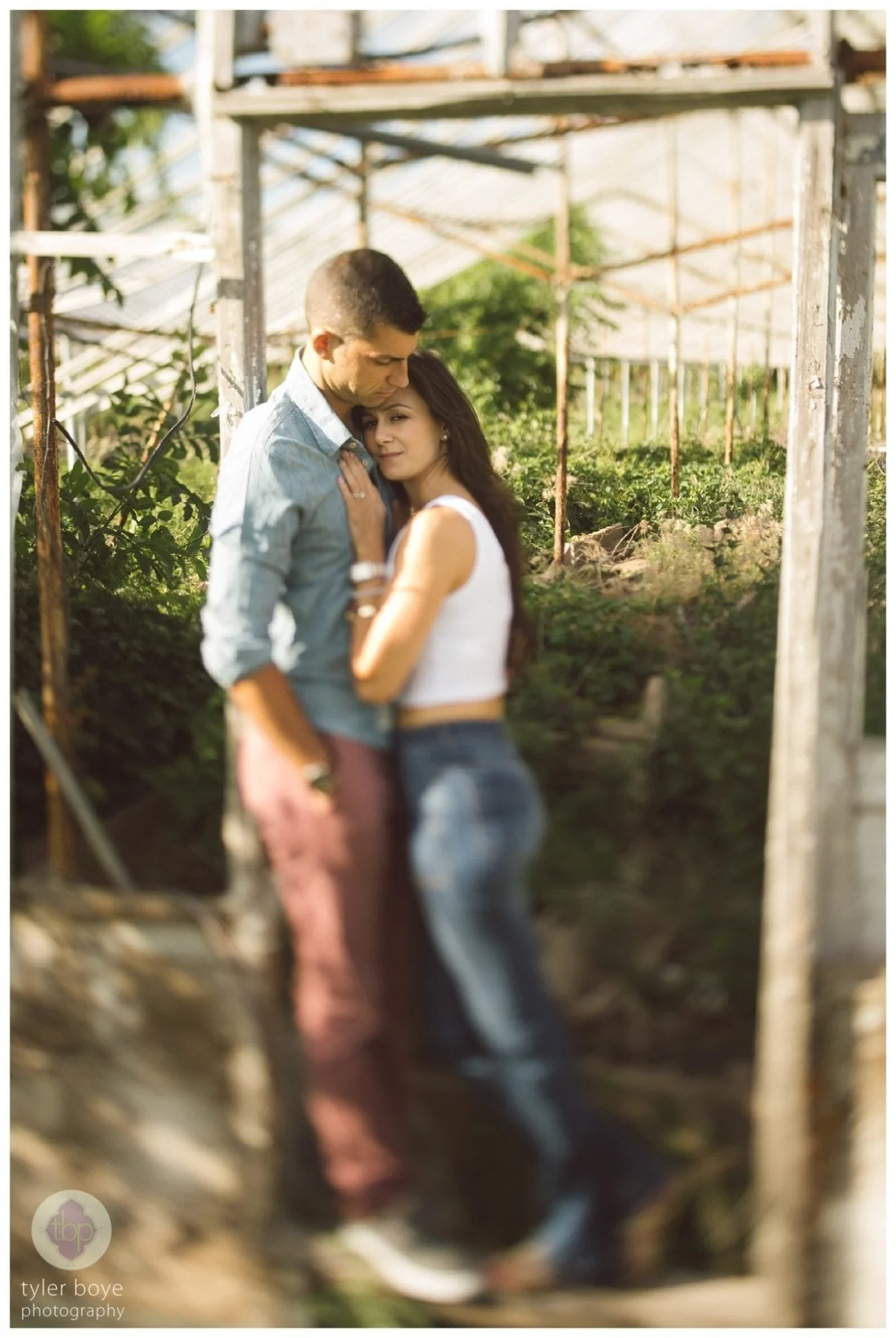 Chalfont.AshleyTodd.Engagement.tylerboye-15.jpg