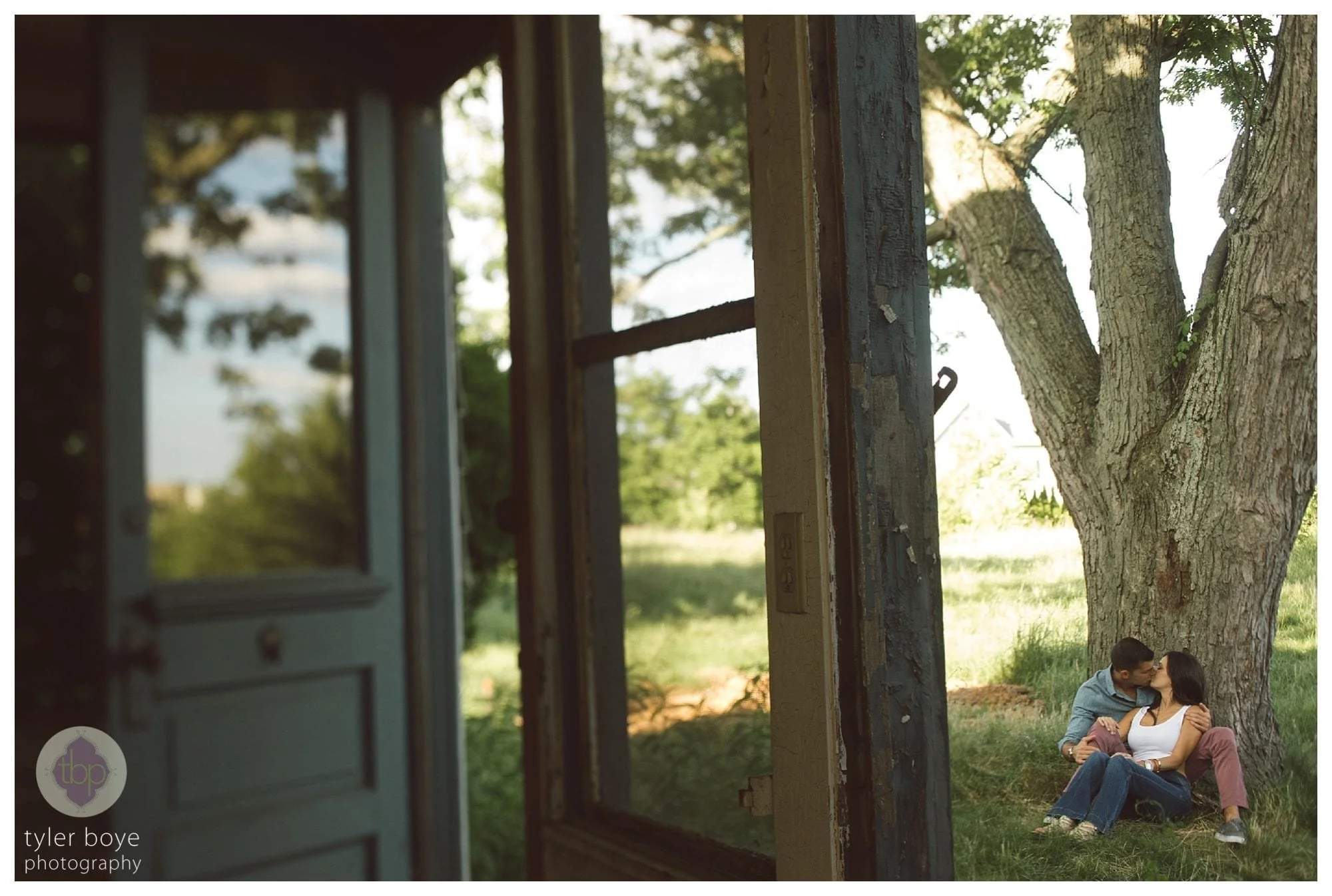 Chalfont.AshleyTodd.Engagement.tylerboye-16.jpg