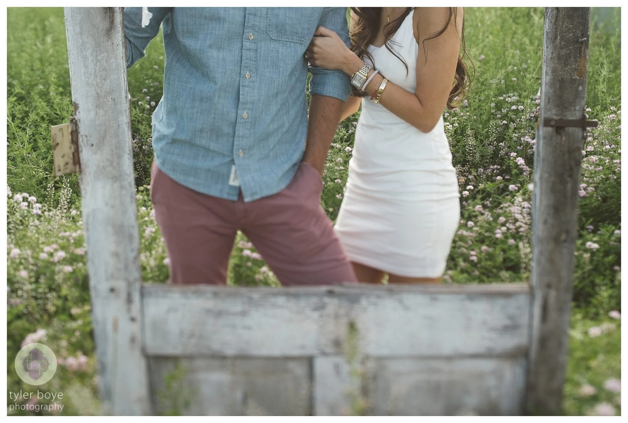 Chalfont.AshleyTodd.Engagement.tylerboye-33.jpg