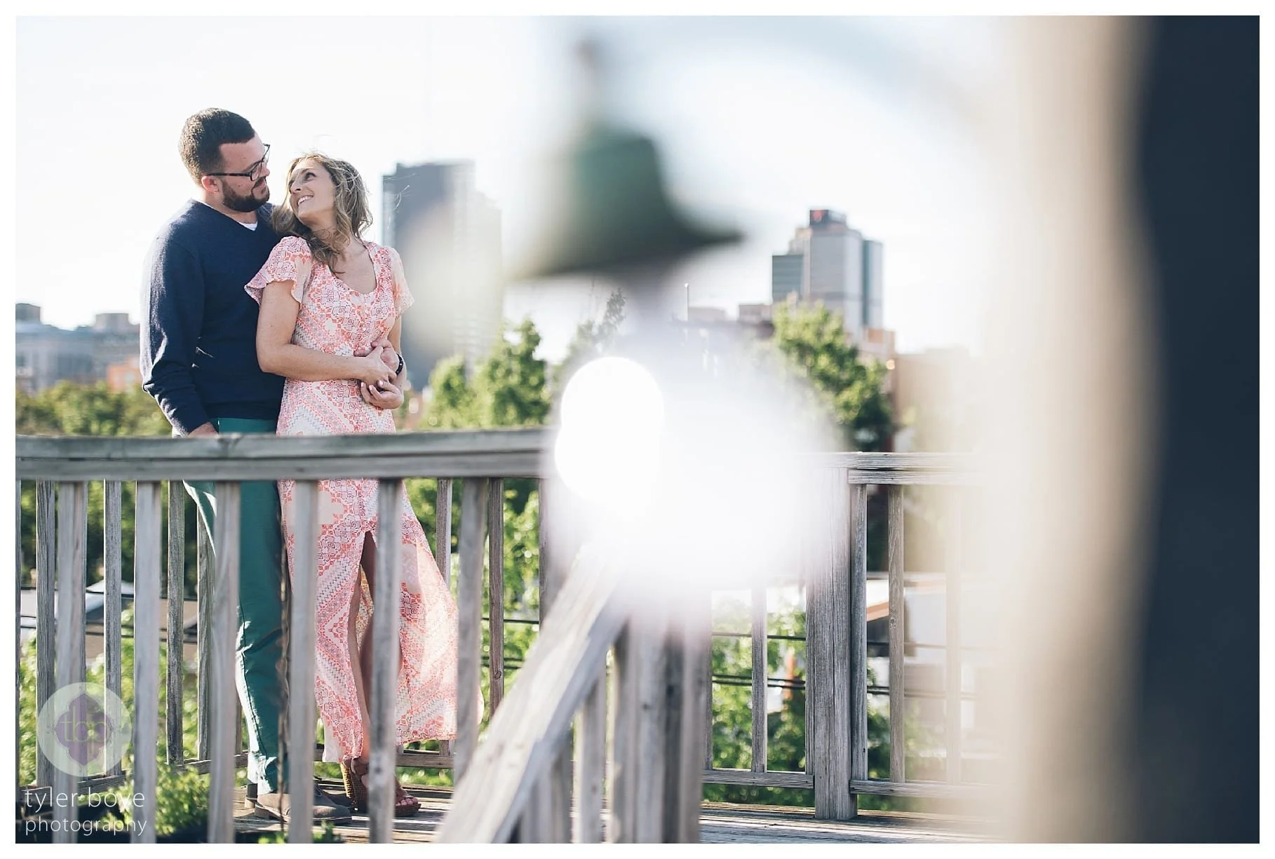 DowntownPhiladelphia.CassieAlex.Engagement.tylerboye-14.jpg