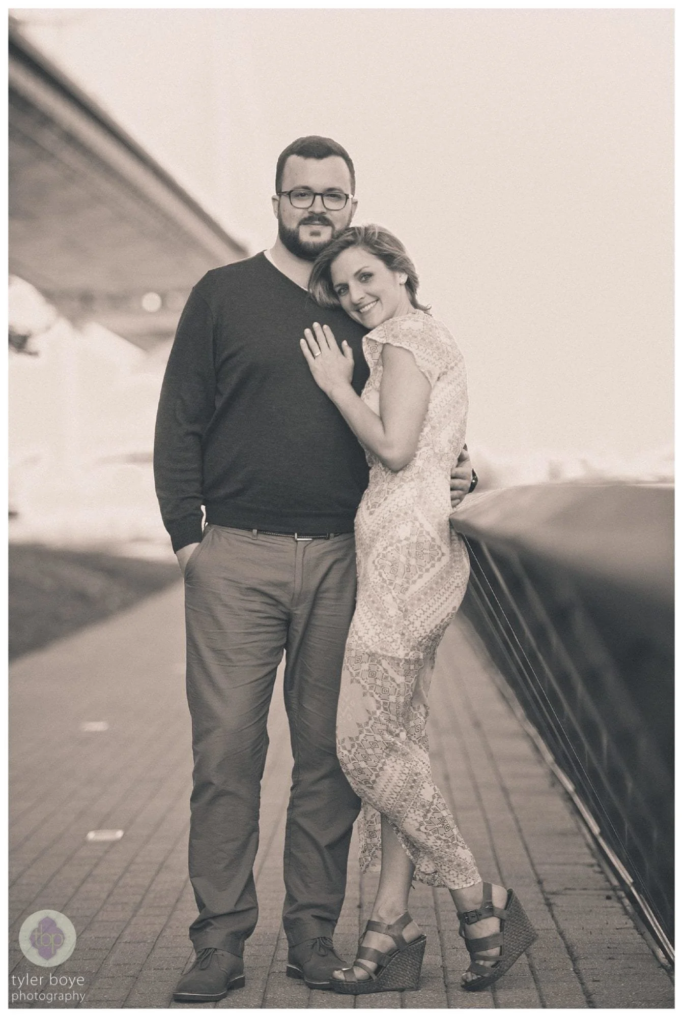 DowntownPhiladelphia.CassieAlex.Engagement.tylerboye-22.jpg