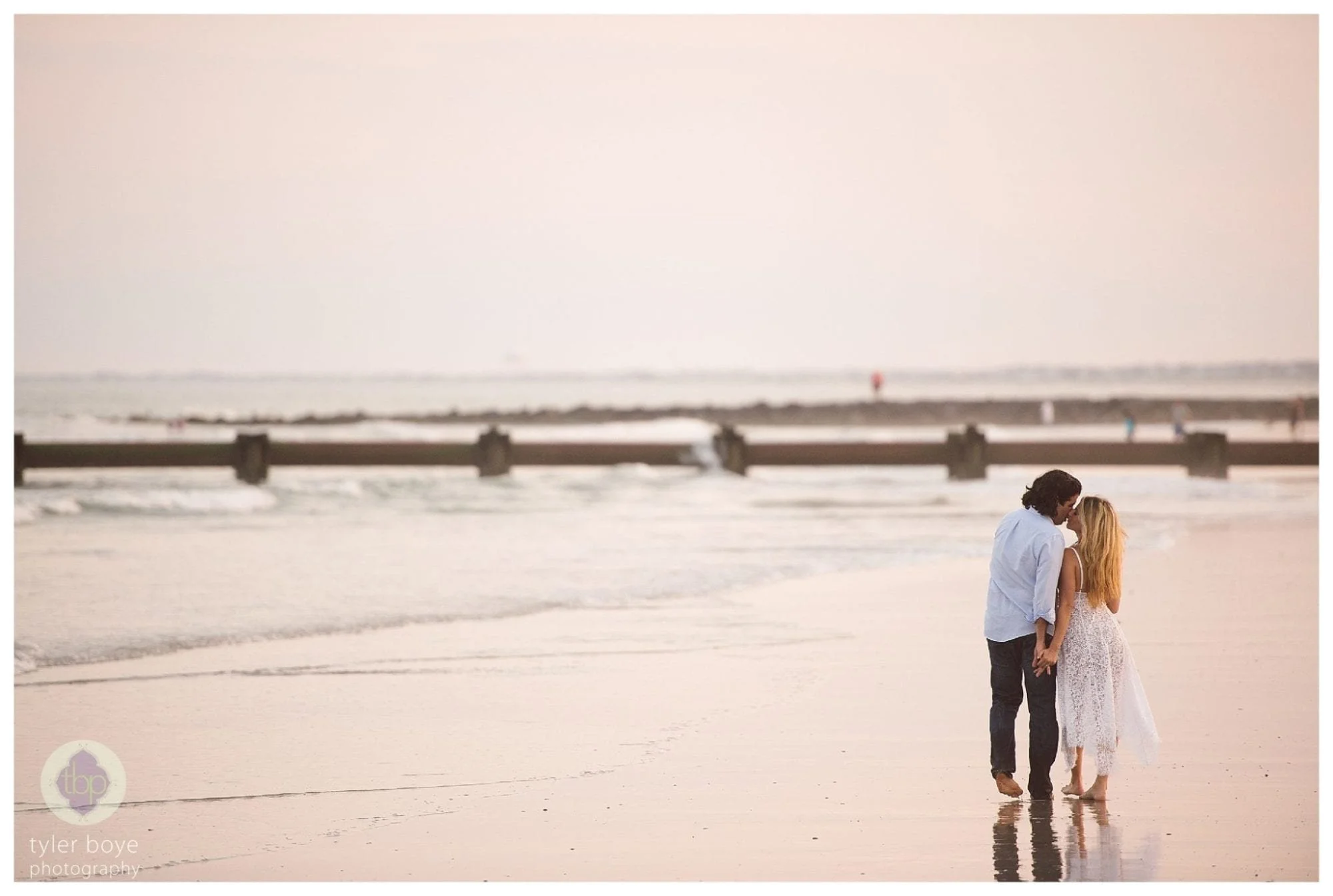 OceanCity.AlexisBrian.Engagement.tylerboye-20.jpg