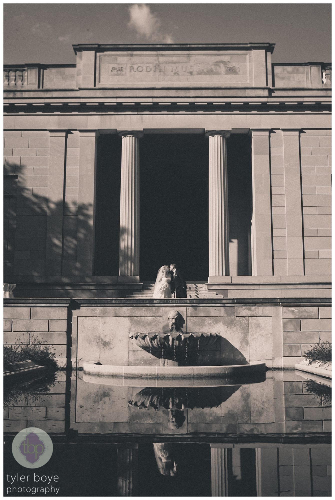 RodinMuseum.ElizabethVlad.Wedding.tylerboye-63.jpg