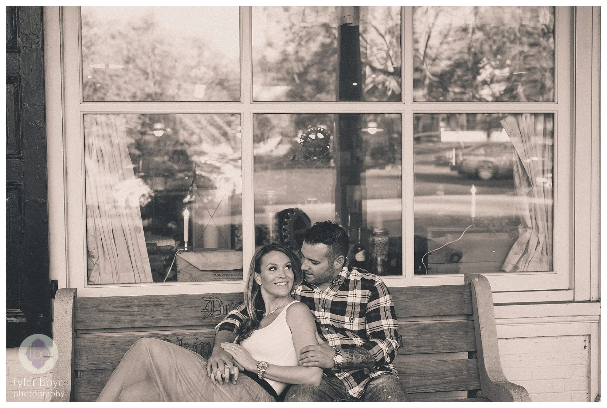 HotRod.JacquieJon.Engagement.tylerboye-10.jpg