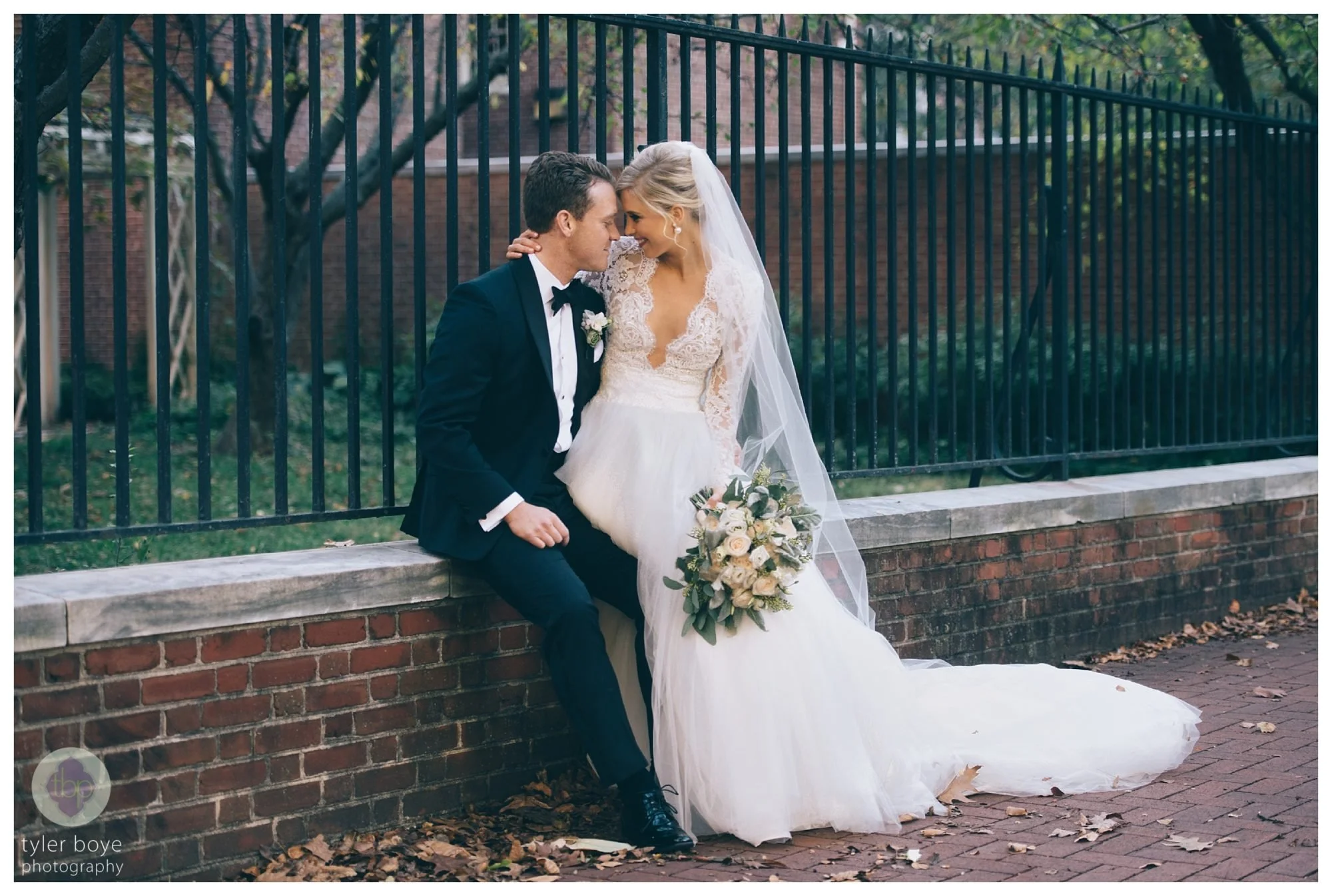 TheDownTownClub.MaryDan.Wedding.tylerboye-31.jpg
