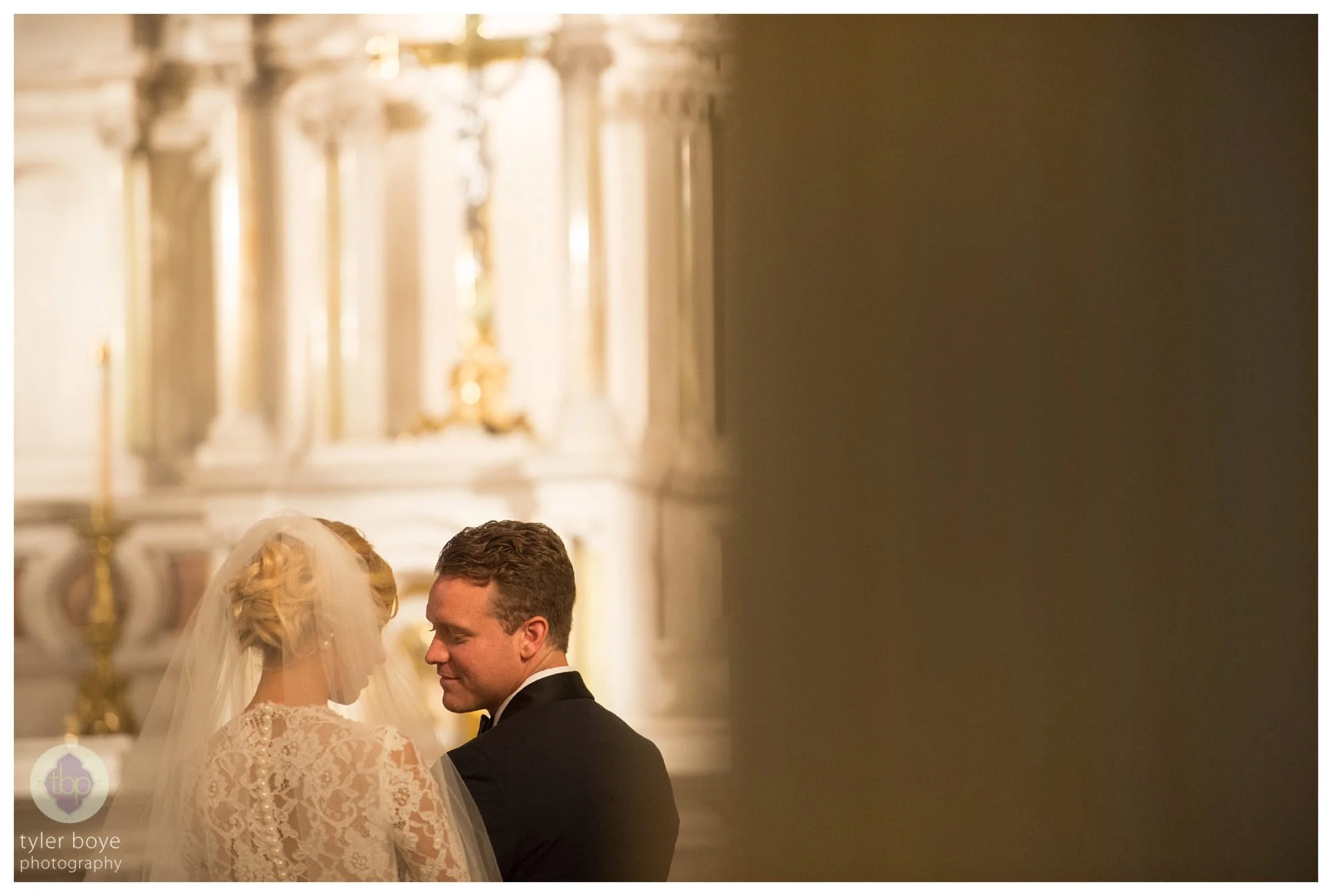 TheDownTownClub.MaryDan.Wedding.tylerboye-46.jpg