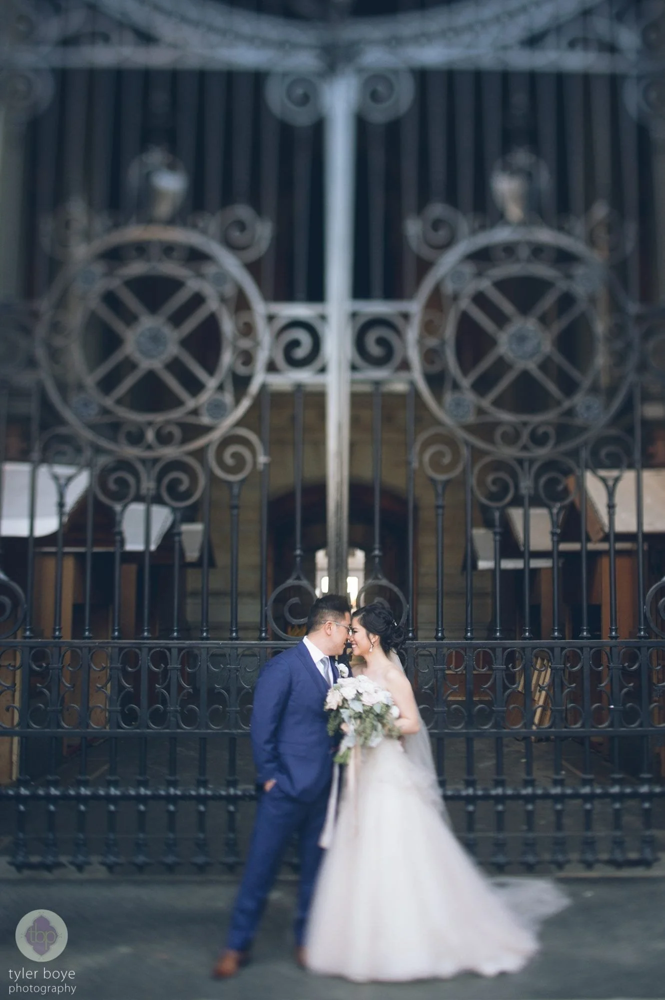 Tendenza.CeceliaJunny.Wedding.tylerboye-15.jpg