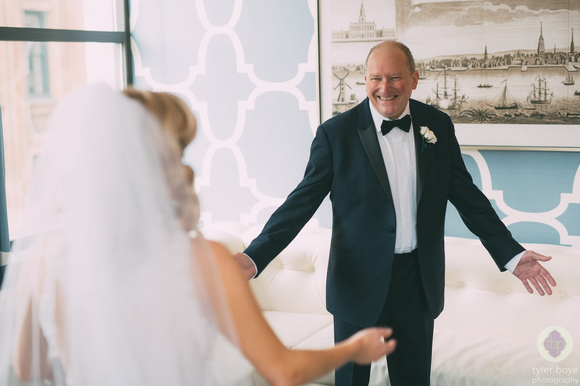 ChescapheBallroom.KellianneChris.Wedding.tylerboye-14.jpg