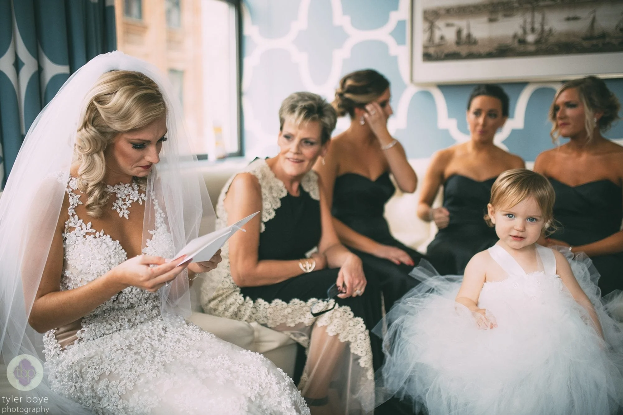 ChescapheBallroom.KellianneChris.Wedding.tylerboye-15.jpg