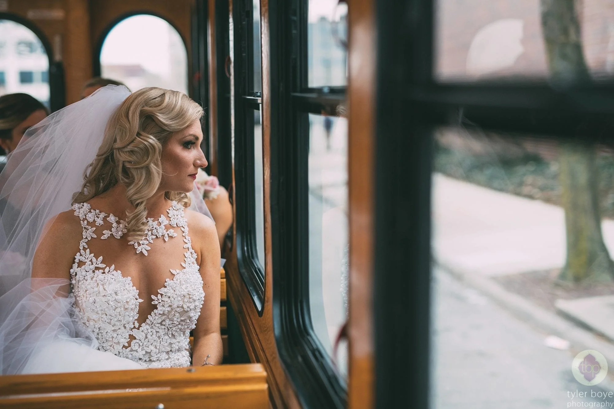 ChescapheBallroom.KellianneChris.Wedding.tylerboye-18.jpg