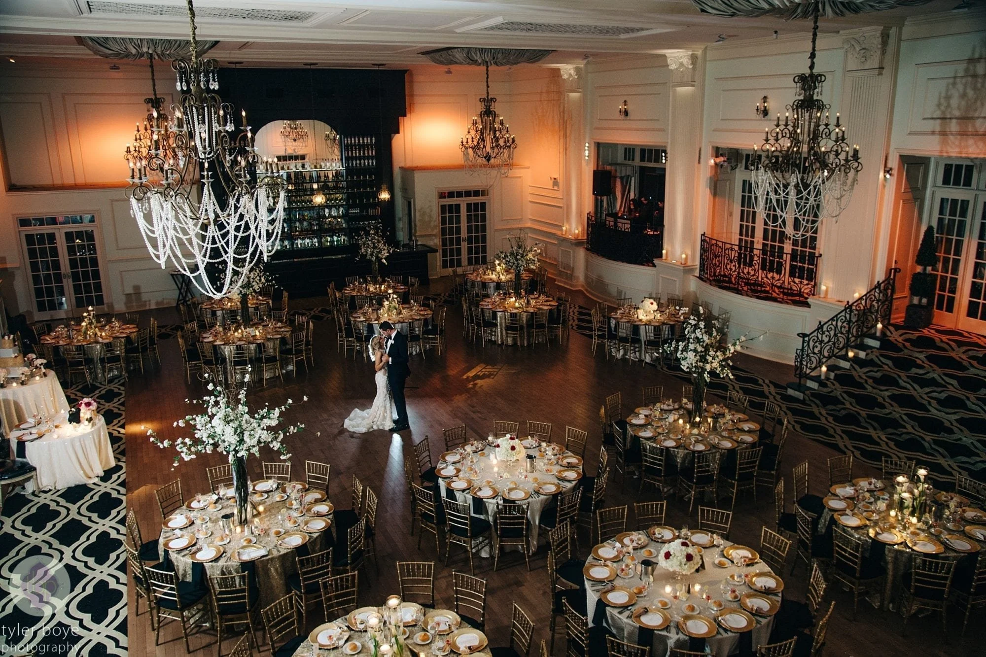 ChescapheBallroom.KellianneChris.Wedding.tylerboye-51.jpg
