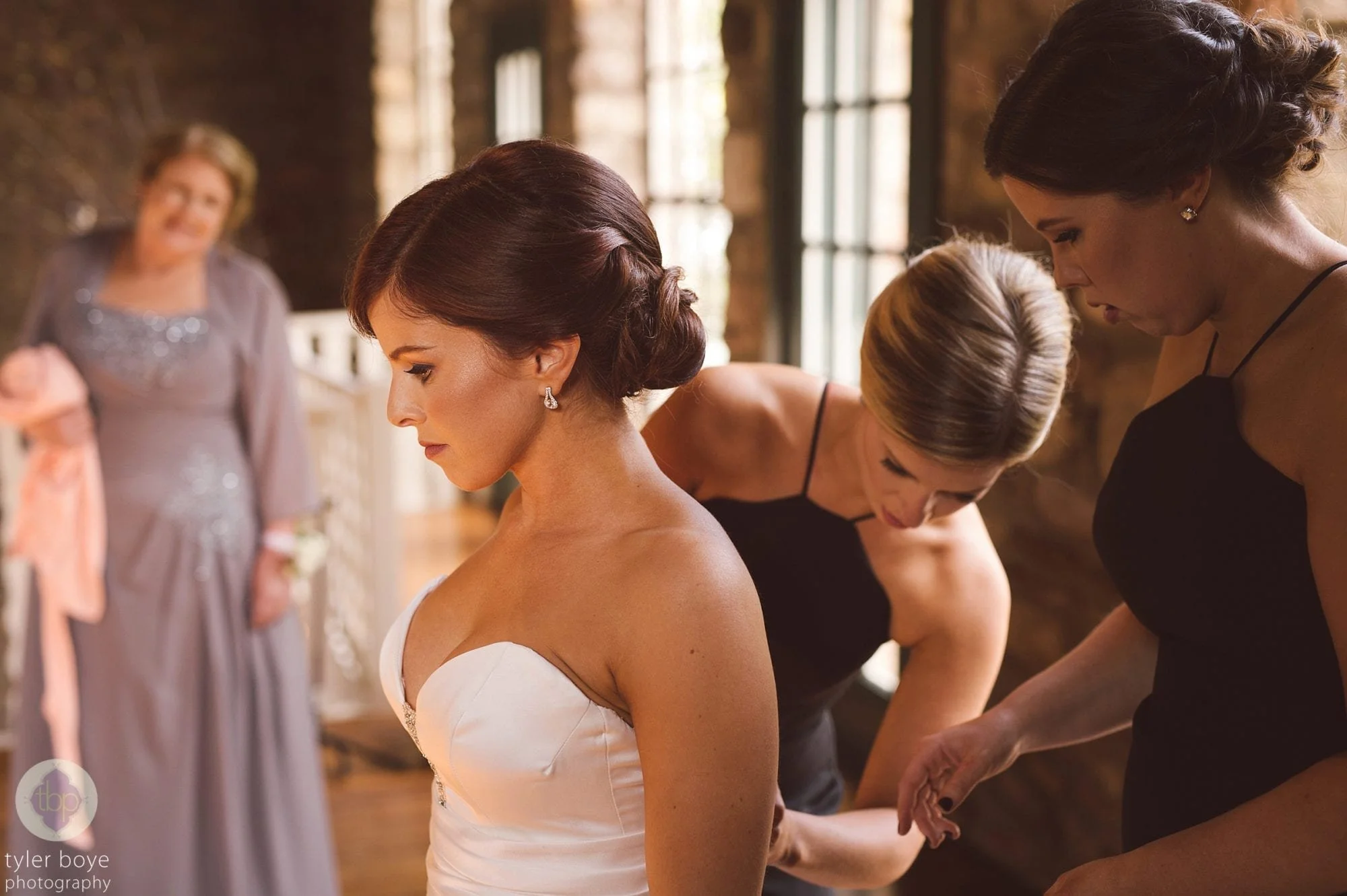 HollyHedge.AmandaGary.Wedding.tylerboye-05.jpg