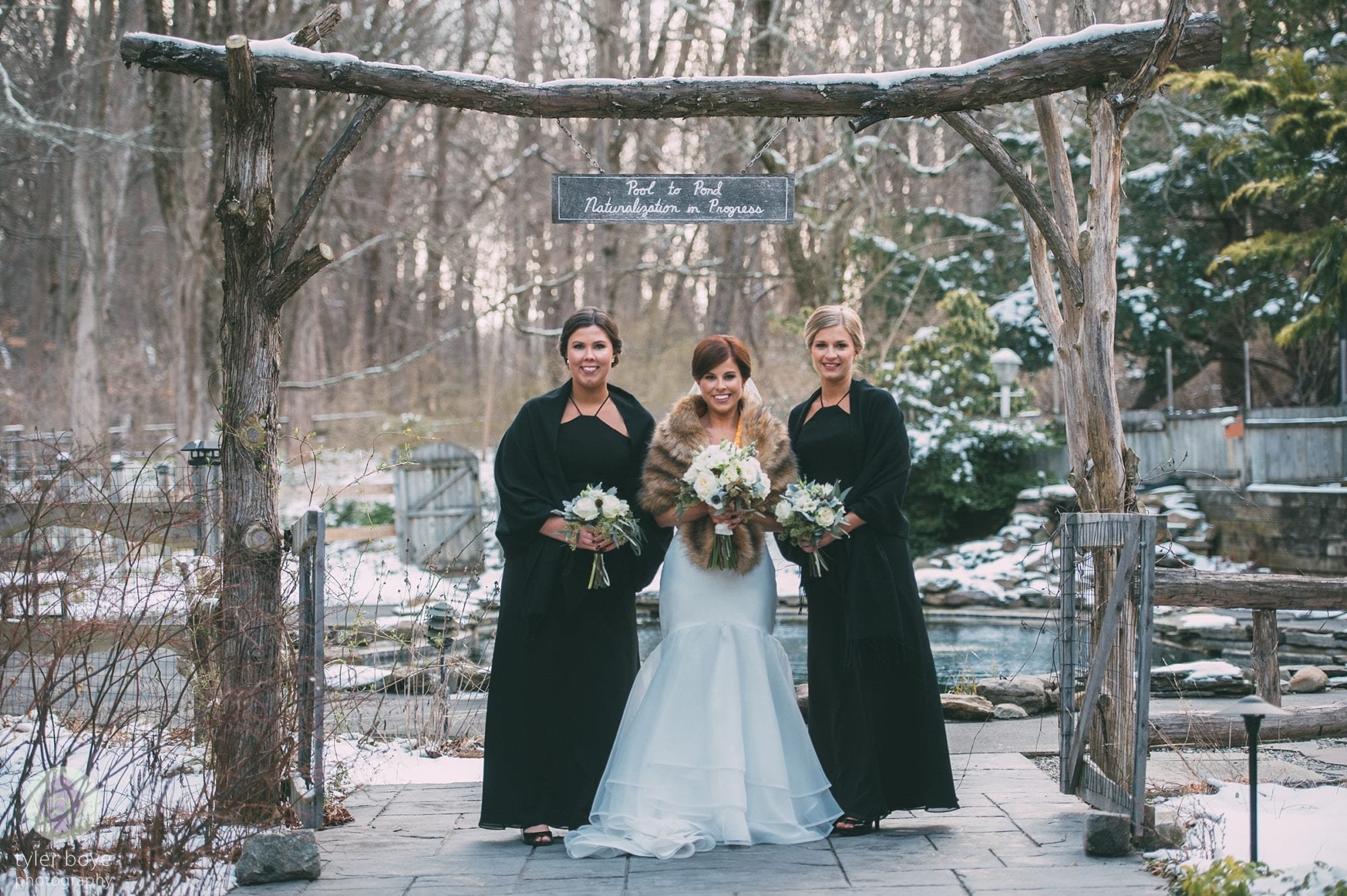 HollyHedge.AmandaGary.Wedding.tylerboye-27.jpg