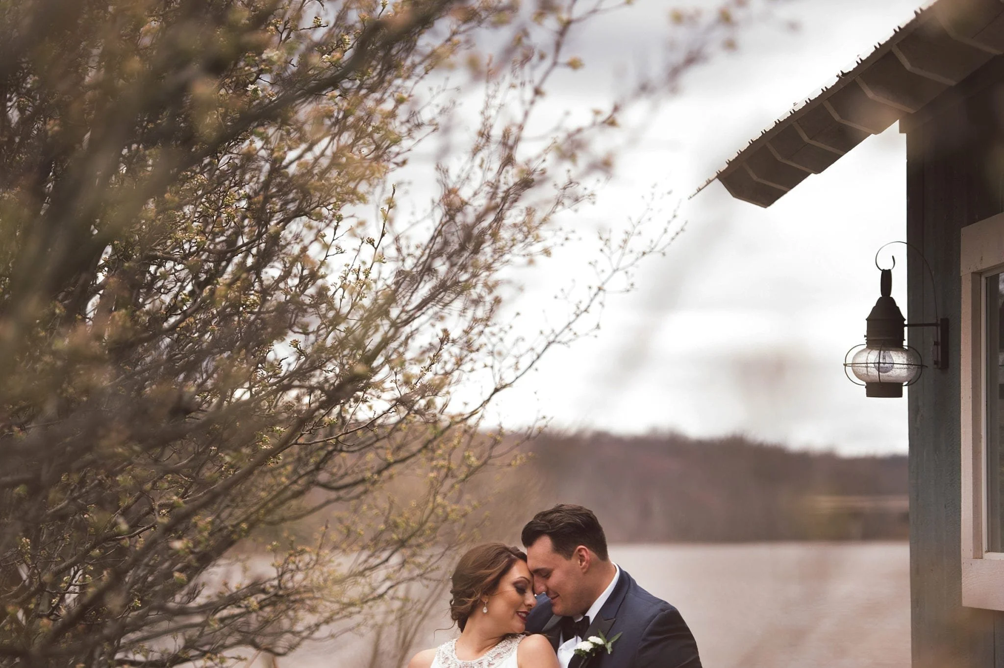 LakeHouseInn.CatherineCarlos.Wedding.tylerboye-22.jpg