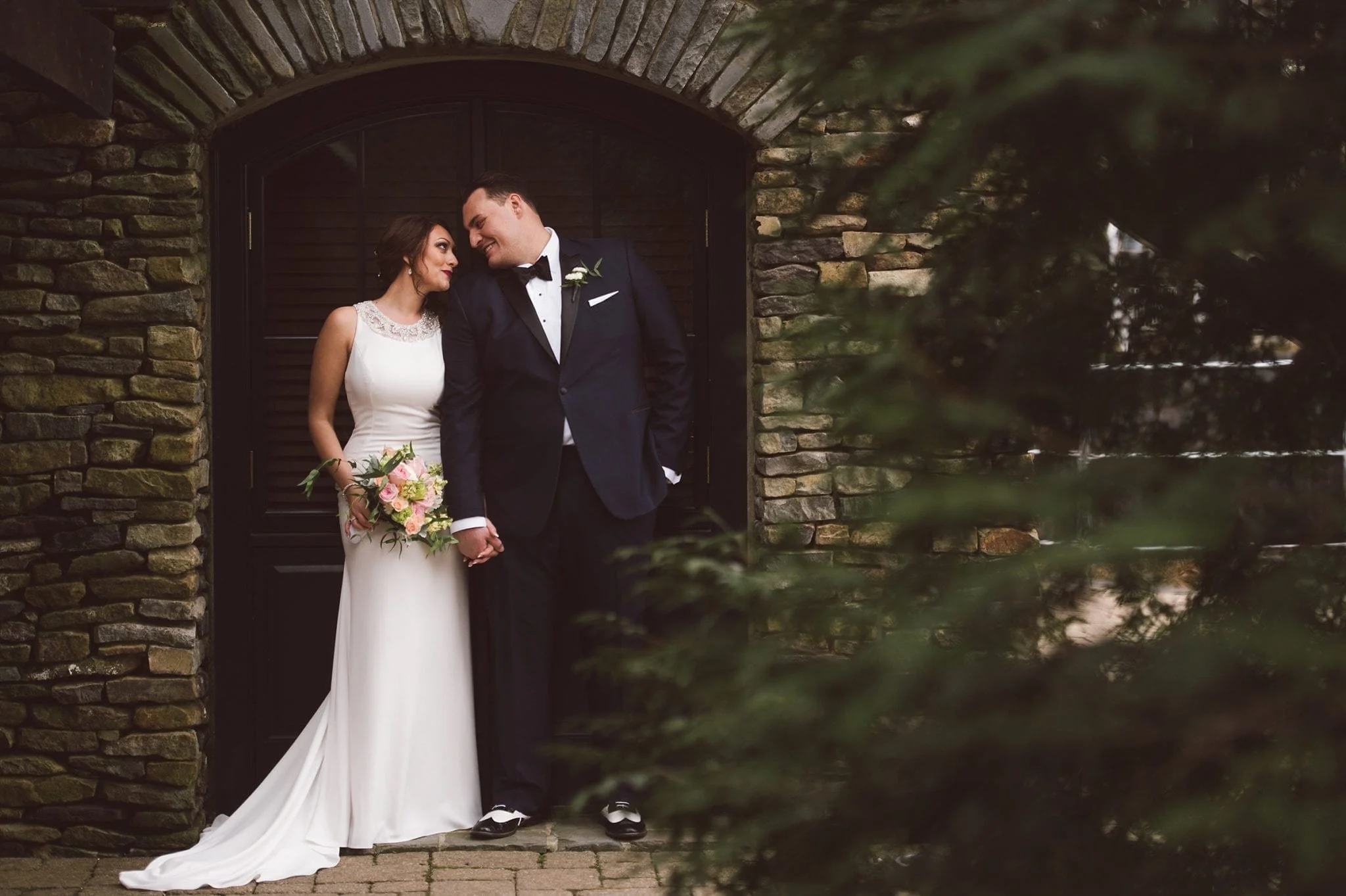 LakeHouseInn.CatherineCarlos.Wedding.tylerboye-25.jpg
